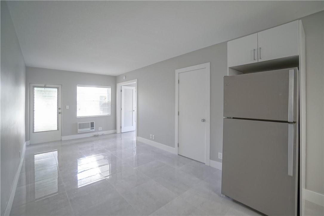 640 NE 7th Avenue 10, Fort Lauderdale, FL 33304, Fort Lauderdale - Photo 5