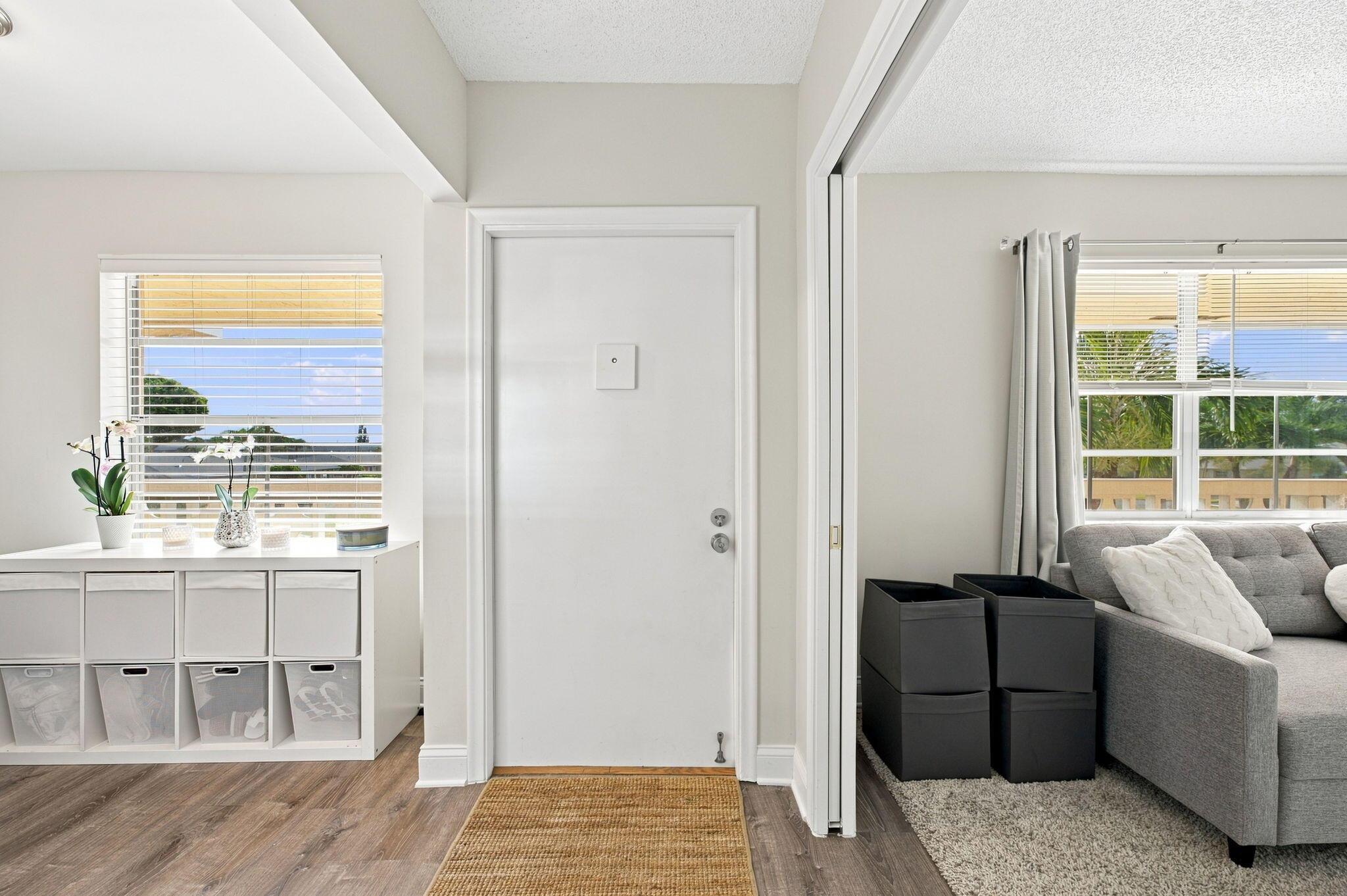 1121 CACTUS Terrace 203, Delray Beach, FL 33445, Delray Beach - Photo 3