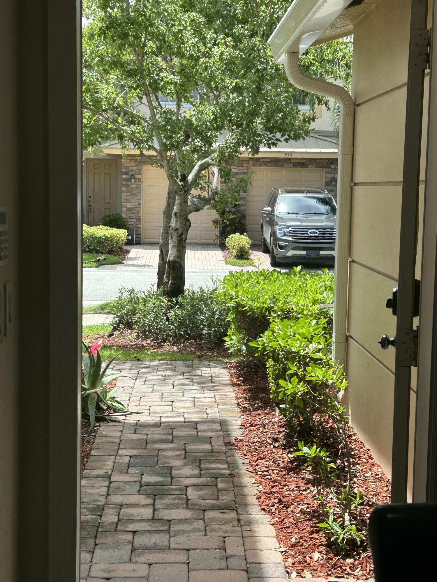 465 SE Bloxham Way SE, Stuart, FL 34997, Stuart