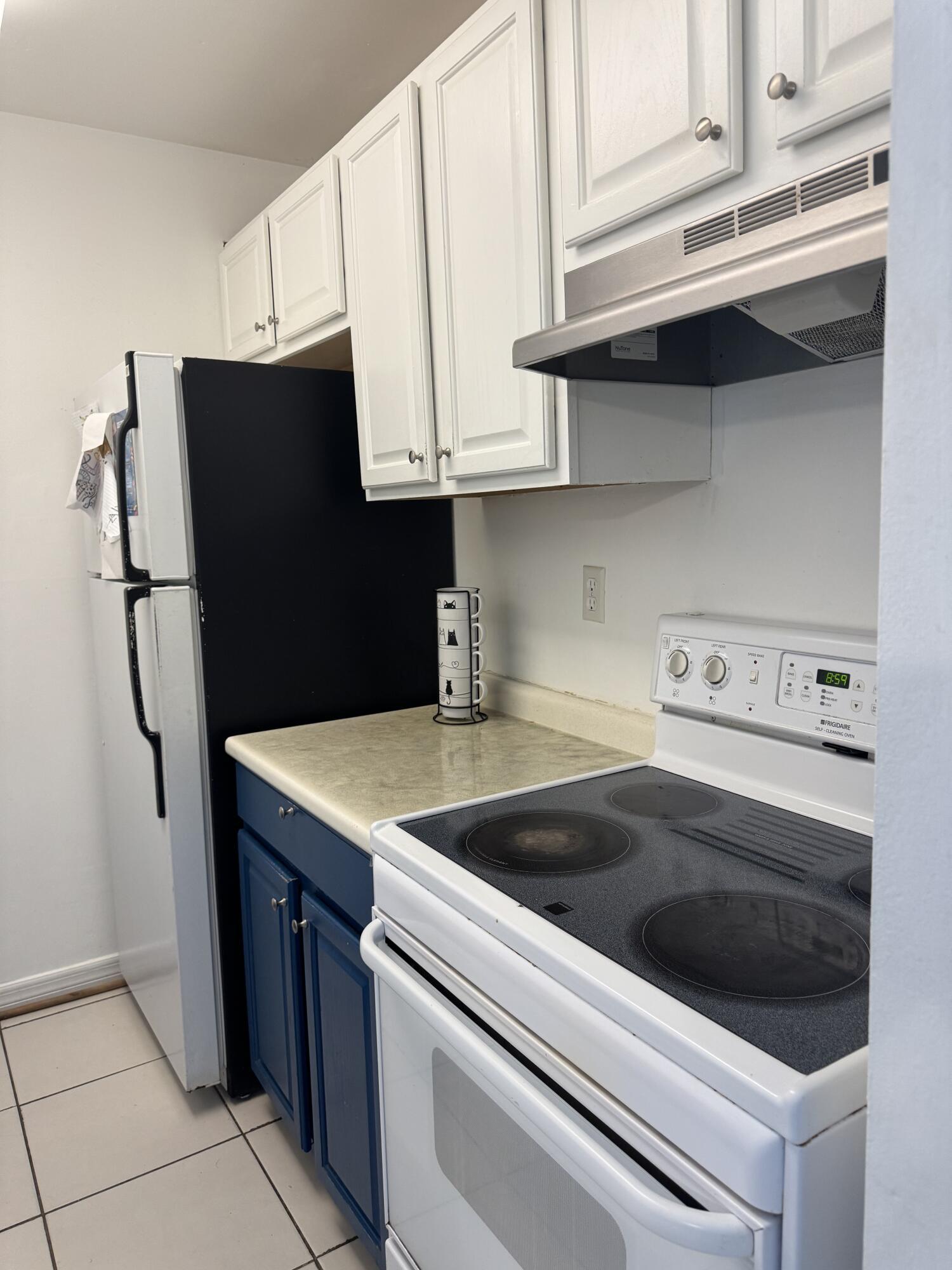 4116 NW 88TH Avenue 201, Coral Springs, FL 33065, Coral Springs - Photo 3