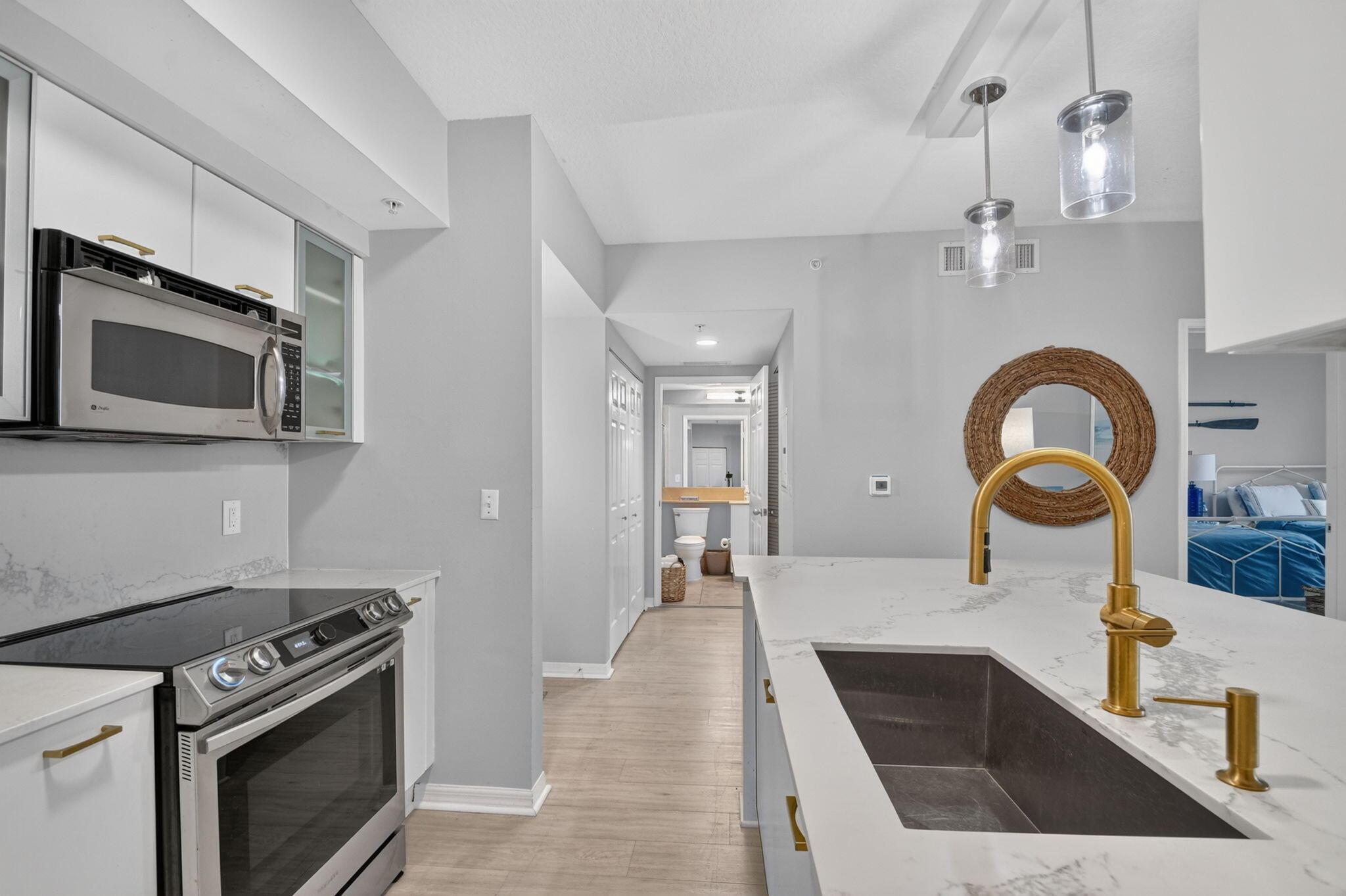 625 Casa Loma Boulevard 506, Boynton Beach, FL 33435, Boynton Beach - Photo 4
