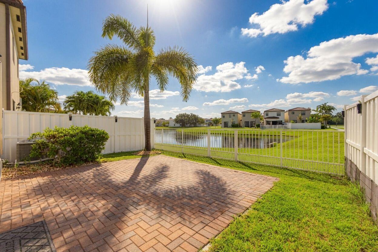 3002 Butternut Lane, Riviera Beach, FL 33410, Riviera Beach - Photo 3