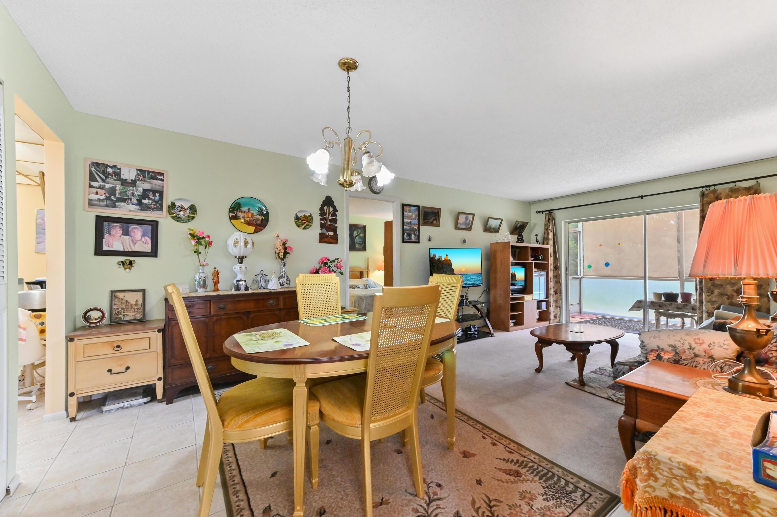 368 Lake Frances Drive 368, West Palm Beach, FL 33411, West Palm Beach - Photo 4