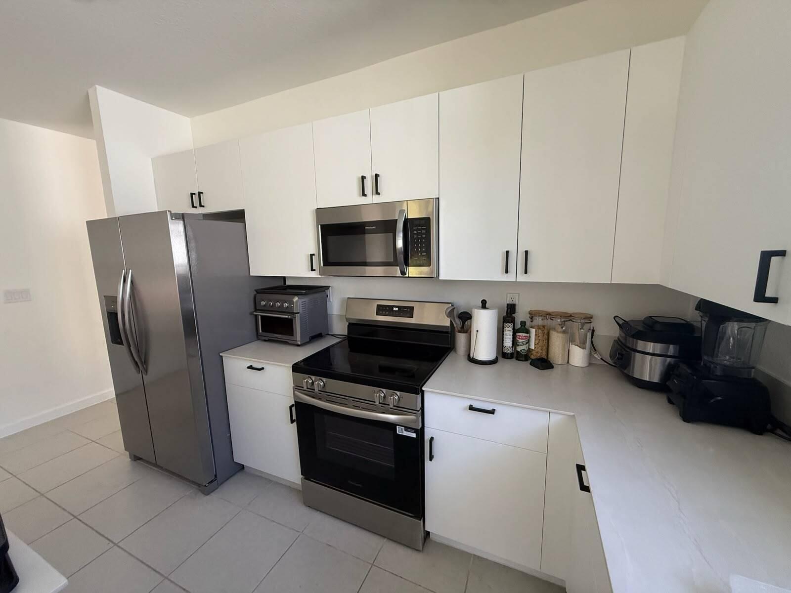 2402 SE 30th Street, Homestead, FL 33033, Homestead - Photo 3