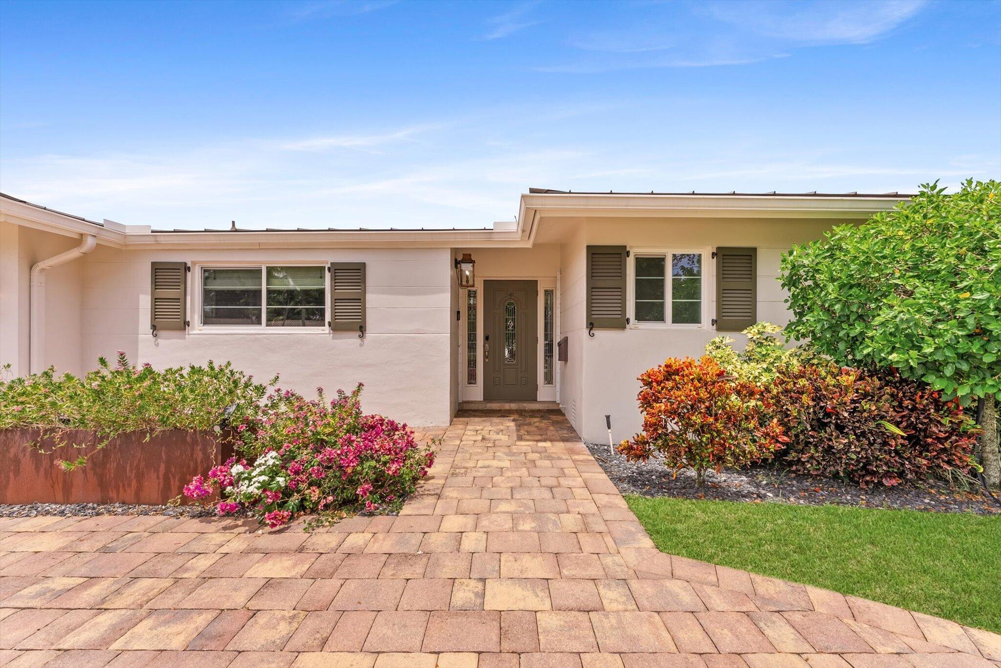 1051 NW 3rd Street, Boca Raton, FL 33486, Boca Raton - Photo 4