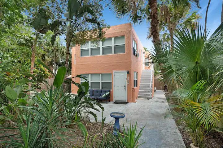 226 S Palmway, Lake Worth Beach, FL 33460, Lake Worth Beach