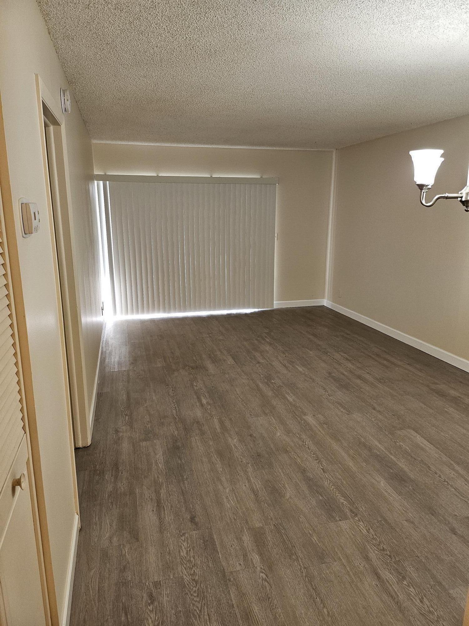 2900 NW 46TH Avenue 105, Lauderdale Lakes, FL 33313, Lauderdale Lakes - Photo 3