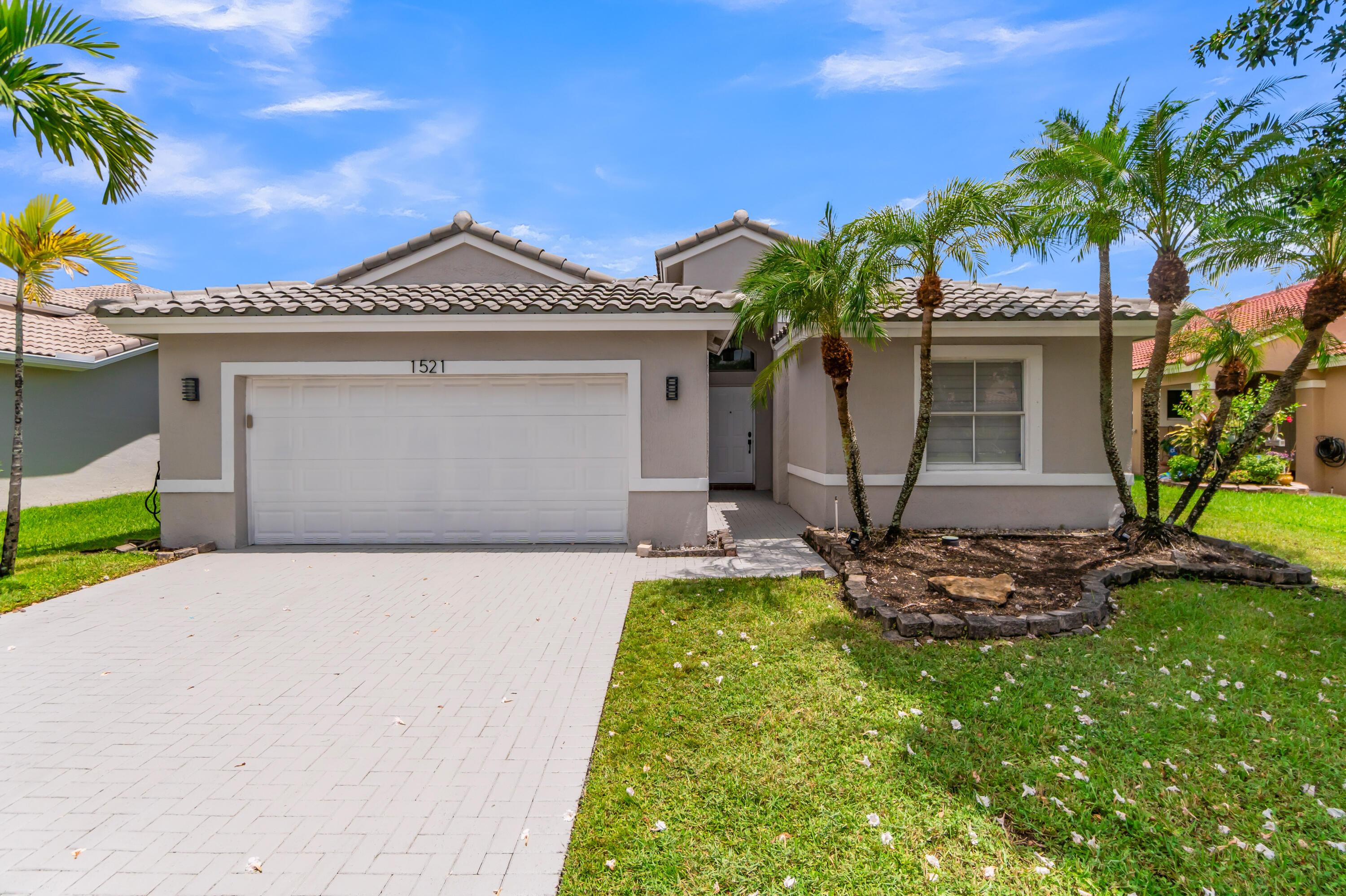 1521 SW 186th Avenue, Pembroke Pines, FL 33029, Pembroke Pines