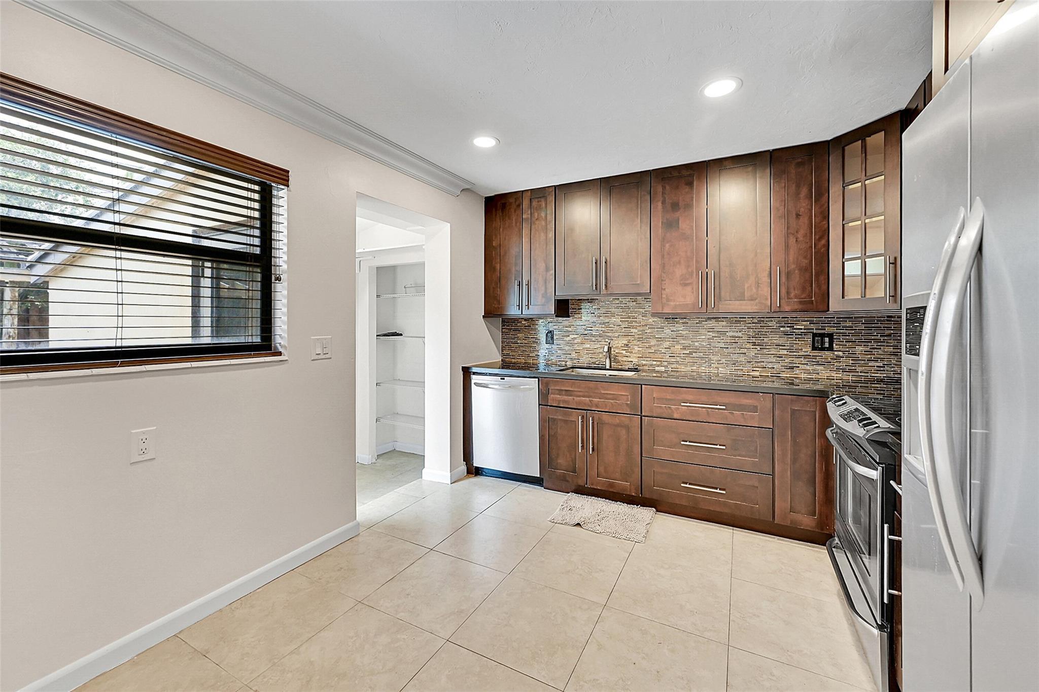 2200 NE 54TH Street, Fort Lauderdale, FL 33308, Fort Lauderdale - Photo 3