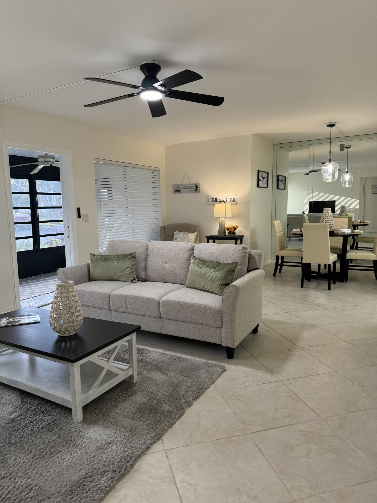 3624 LA AIRES Court D-1, Greenacres, FL 33463, Greenacres - Photo 4