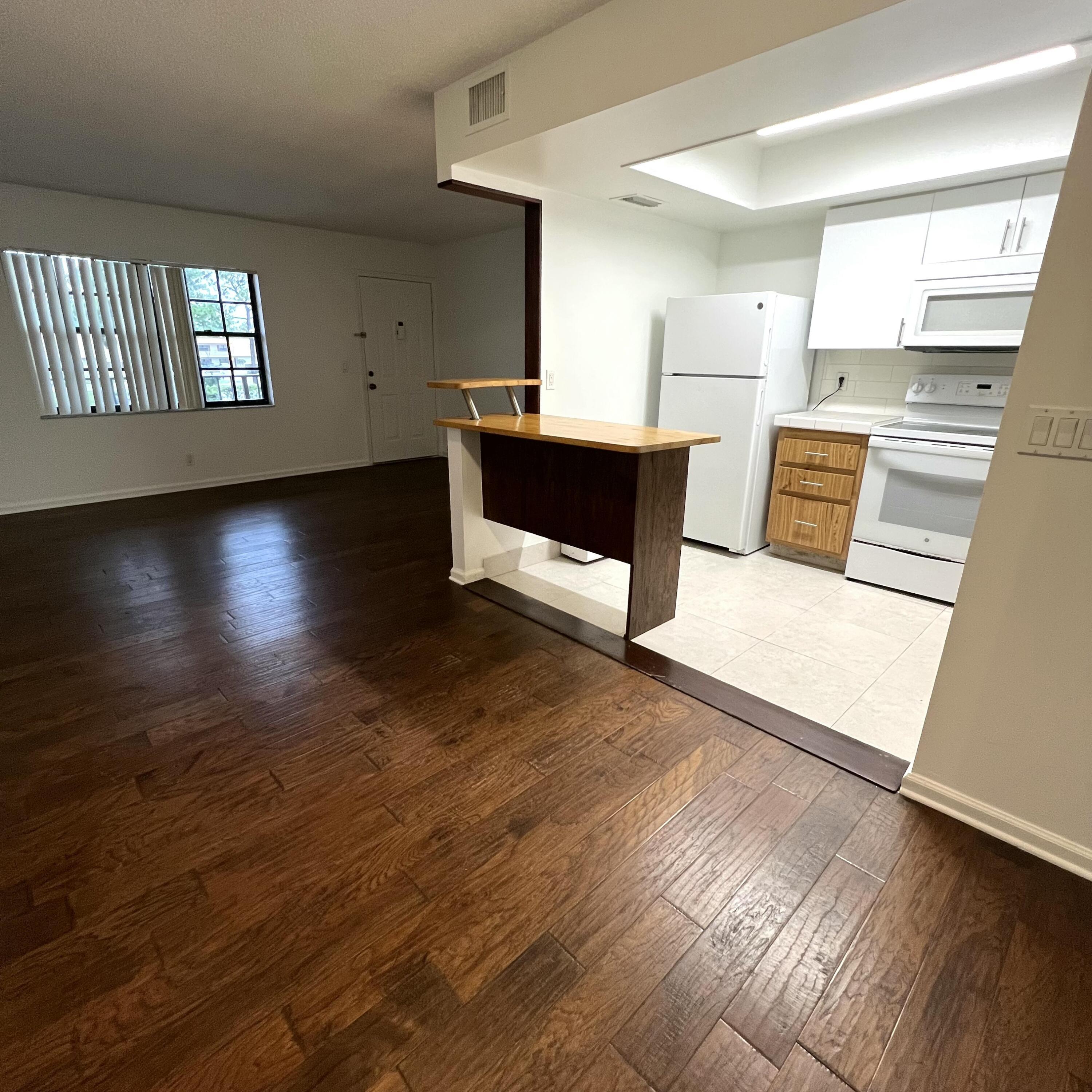 4205 Oak Terrace Drive, Greenacres, FL 33463, Greenacres - Photo 3