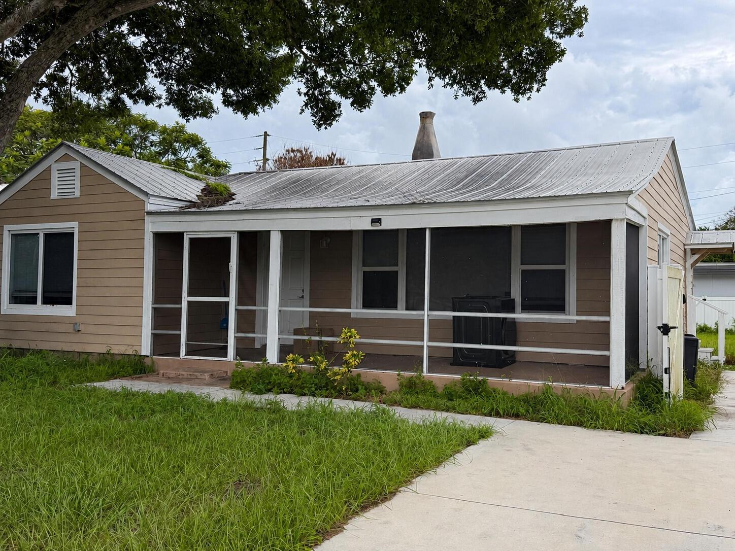 1204 Easter Avenue, Fort Pierce, FL 34950, Fort Pierce - Photo 2