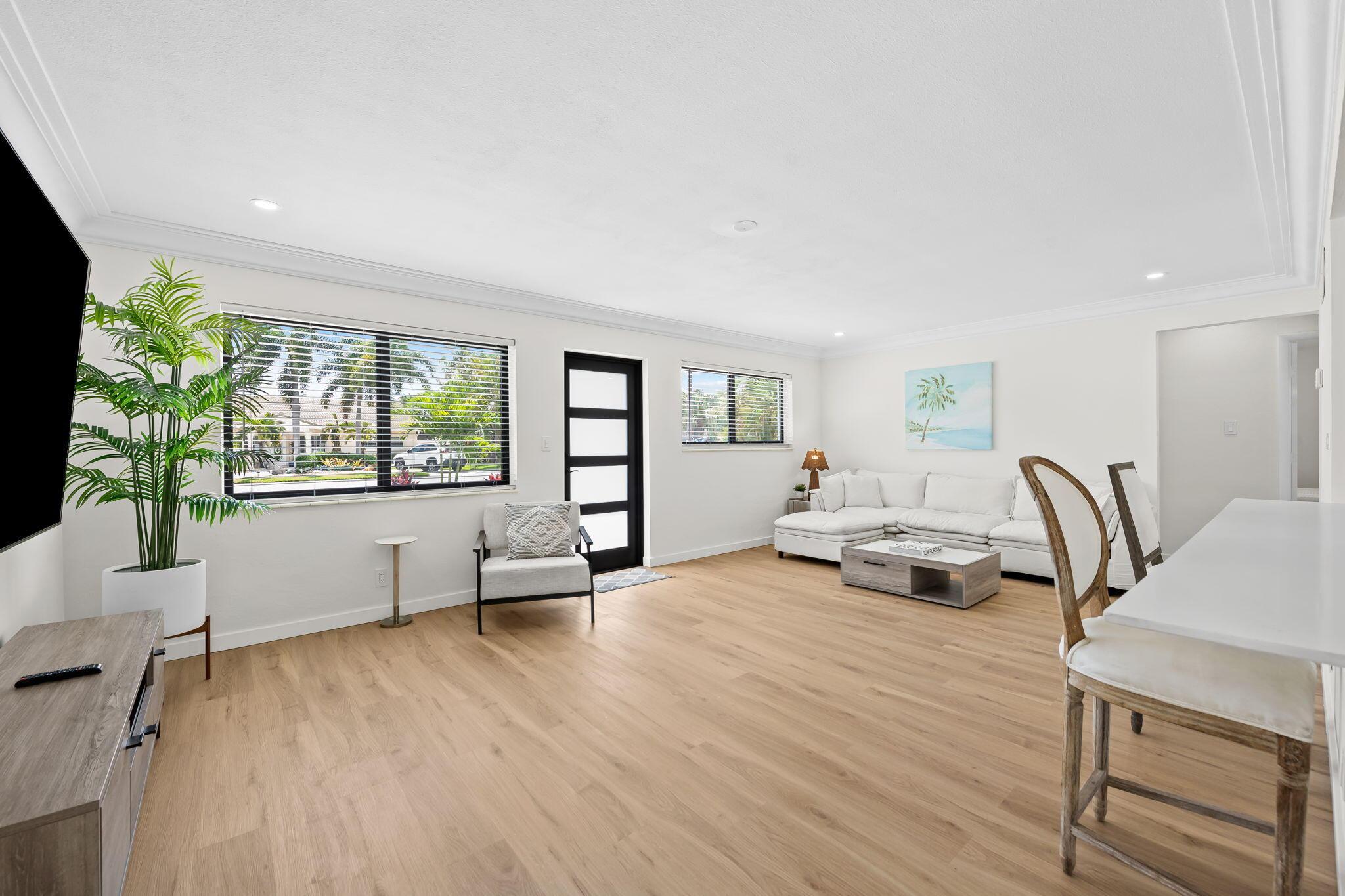 413 NE 25TH Avenue, Pompano Beach, FL 33062, Pompano Beach - Photo 5