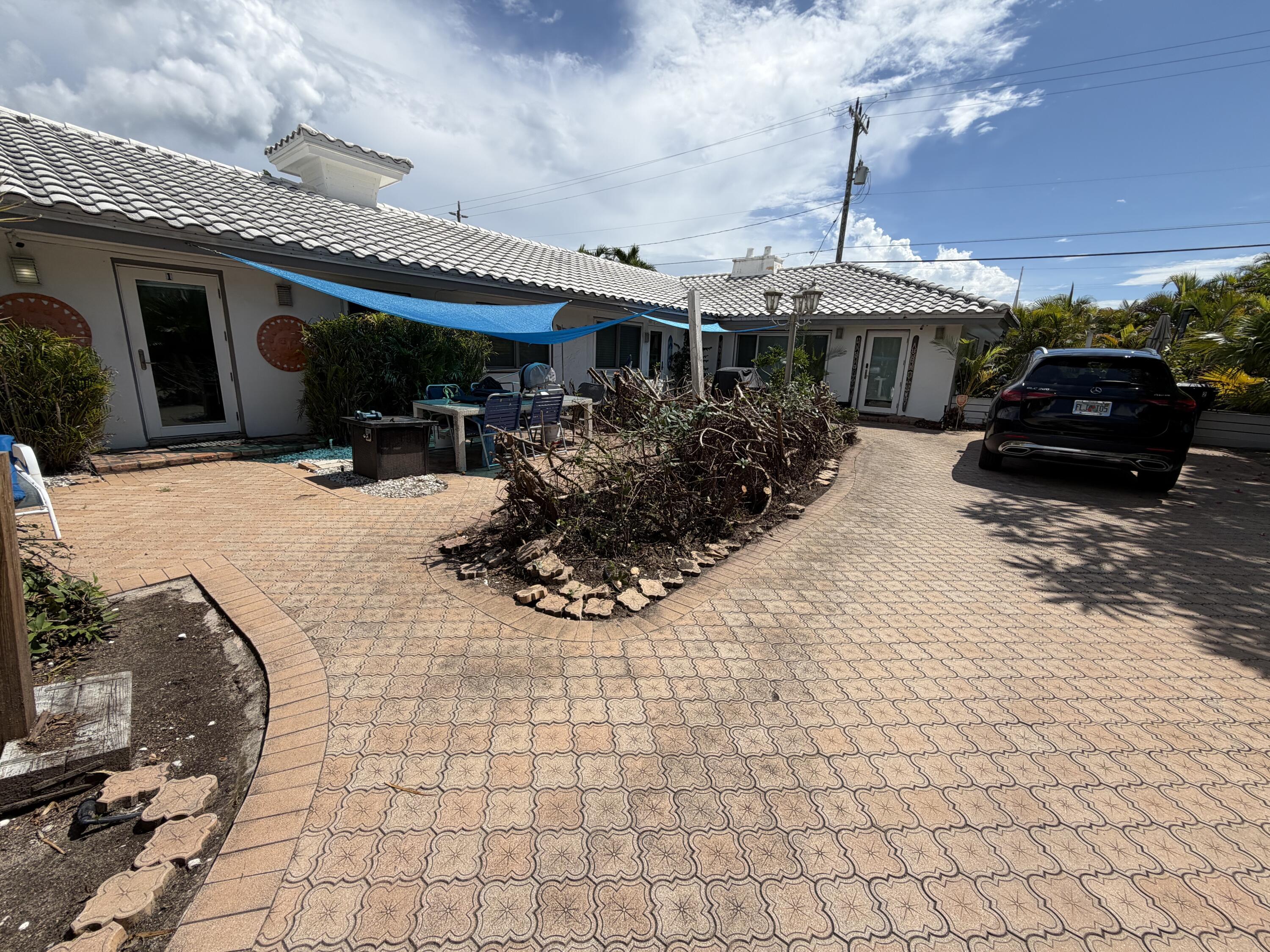 4430 Sea Grape Drive 1, Lauderdale-By-The-Sea, FL 33308, Lauderdale-By-The-Sea