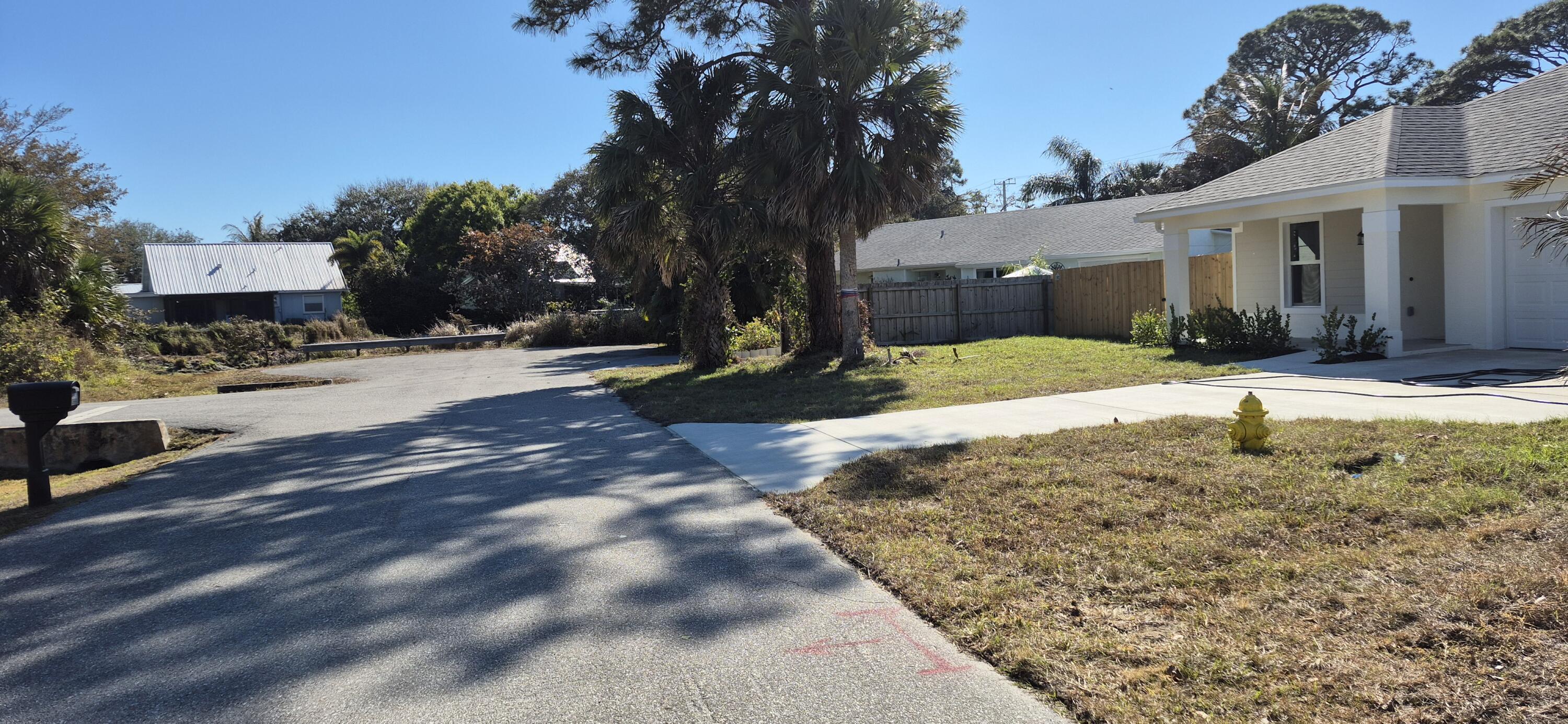 5232 SE 55TH Terrace, Stuart, FL 34997, Stuart - Photo 3