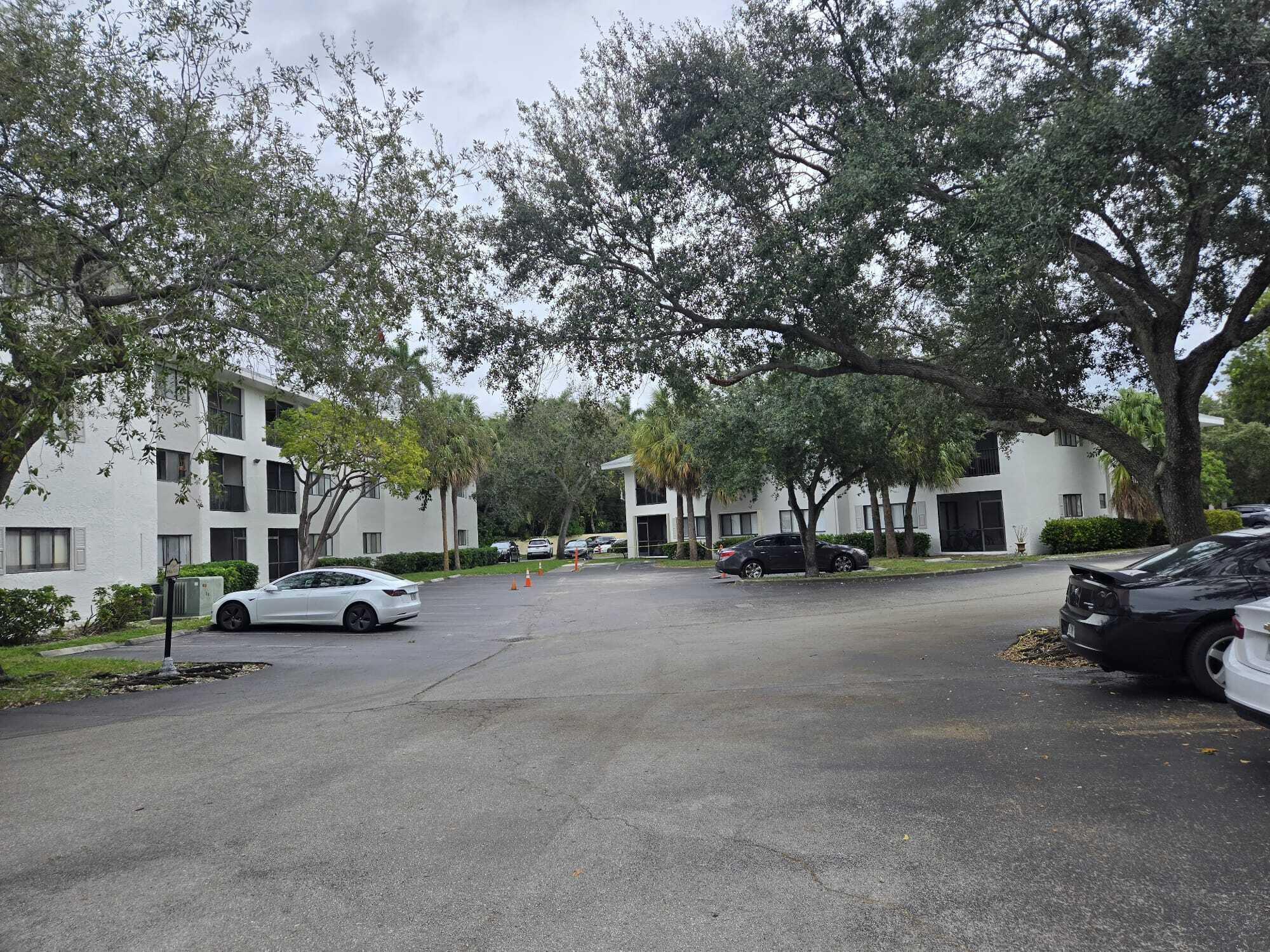 2445 SW 18TH Terrace 1120, Fort Lauderdale, FL 33315, Fort Lauderdale - Photo 5