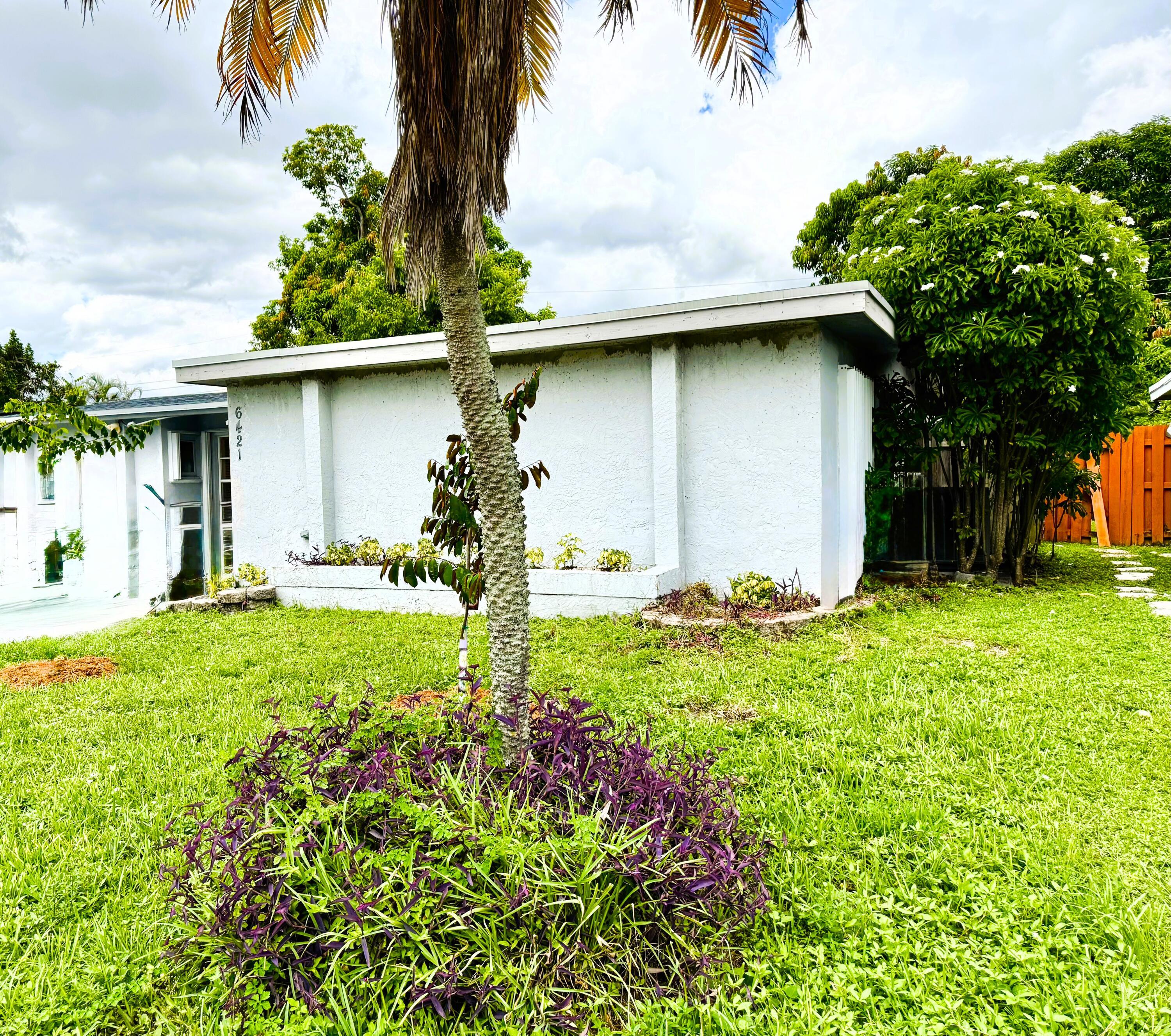6421 NW 29th Street NW, Sunrise, FL 33313, Sunrise - Photo 2