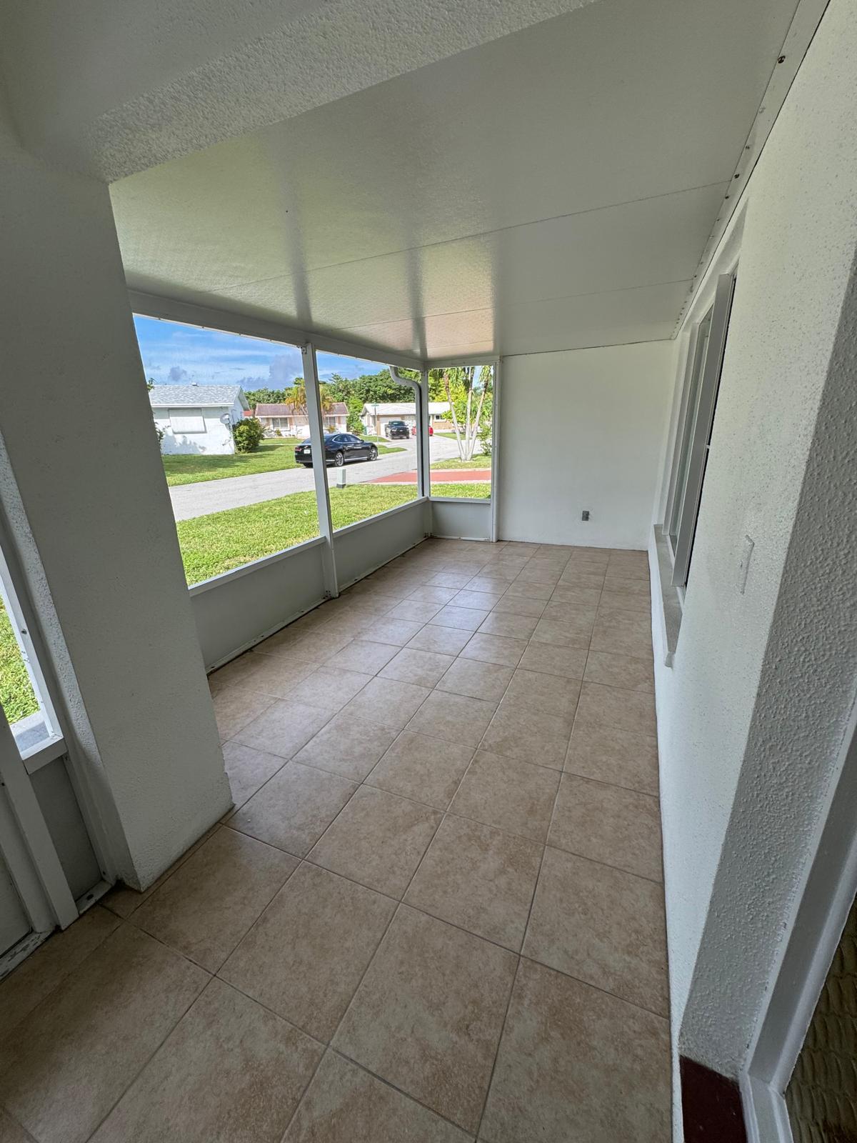 4734 NW 49th Court, Tamarac, FL 33319, Tamarac - Photo 4