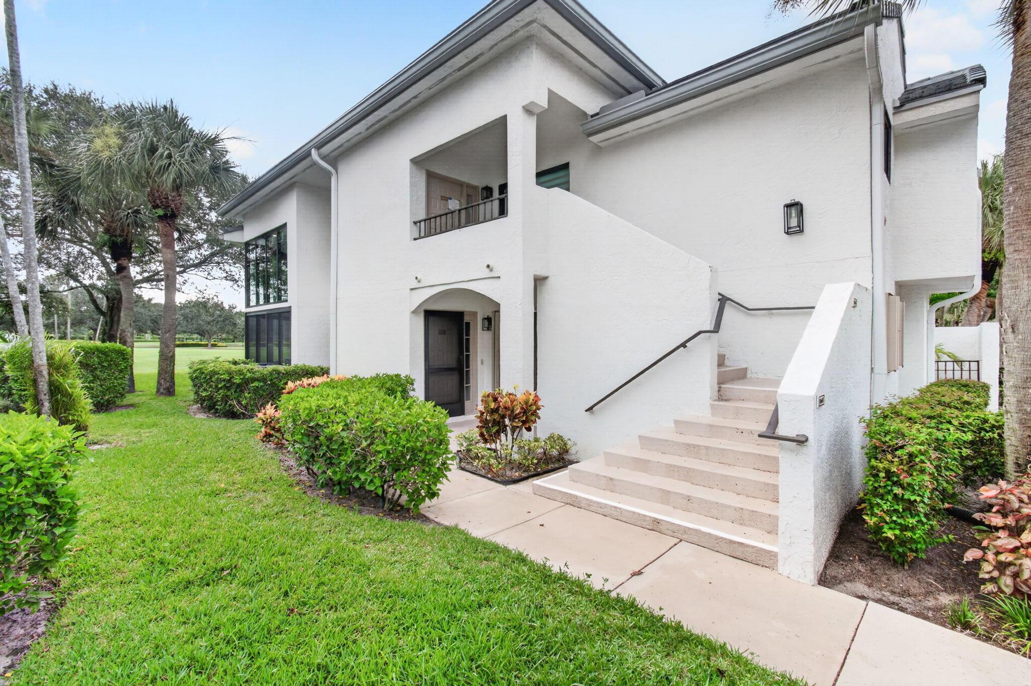 15339 Strathearn Drive 10603, Delray Beach, FL 33446, Delray Beach - Photo 2