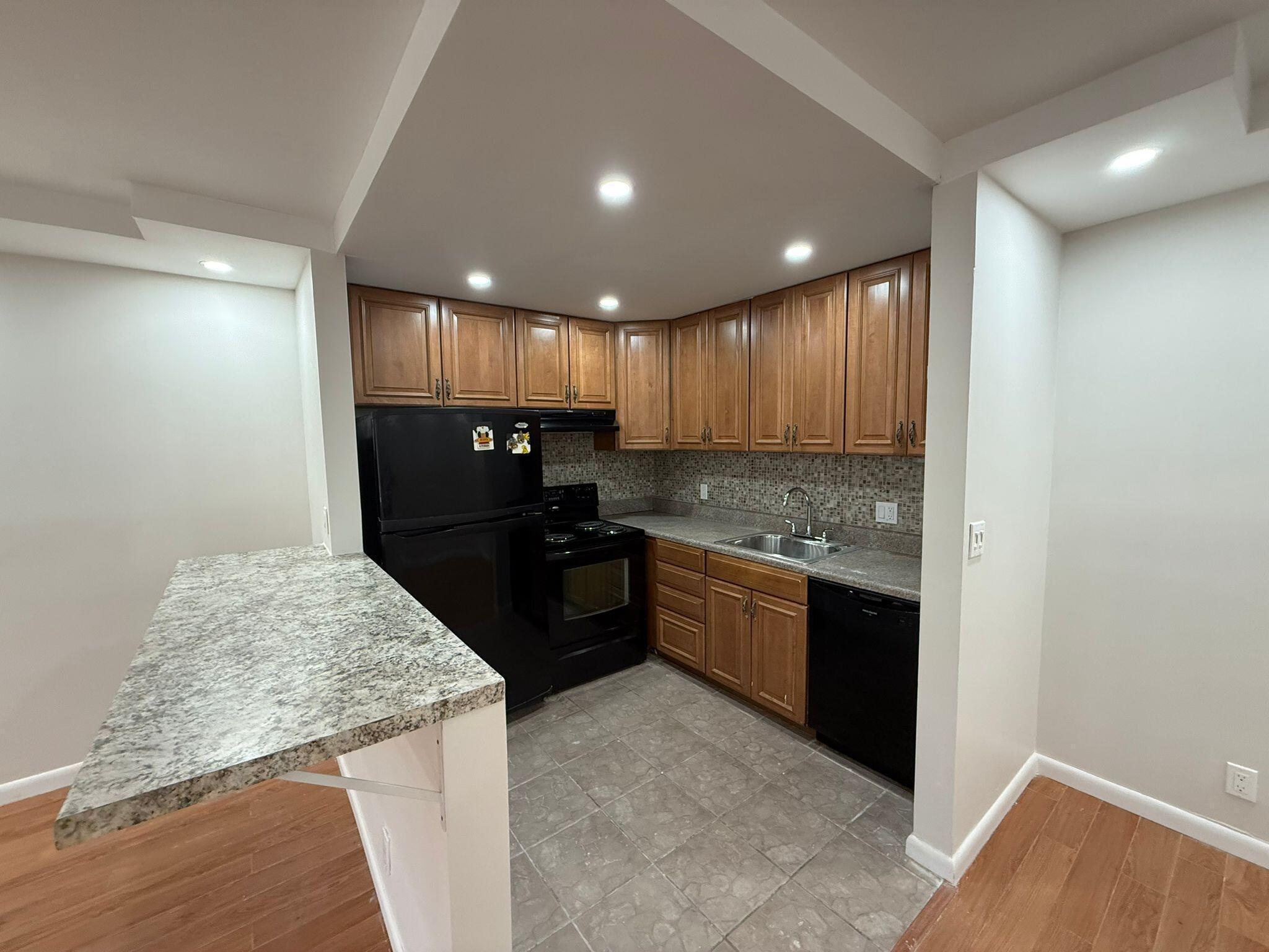 2200 SPRINGDALE Boulevard 206, Palm Springs, FL 33461, Palm Springs - Photo 4