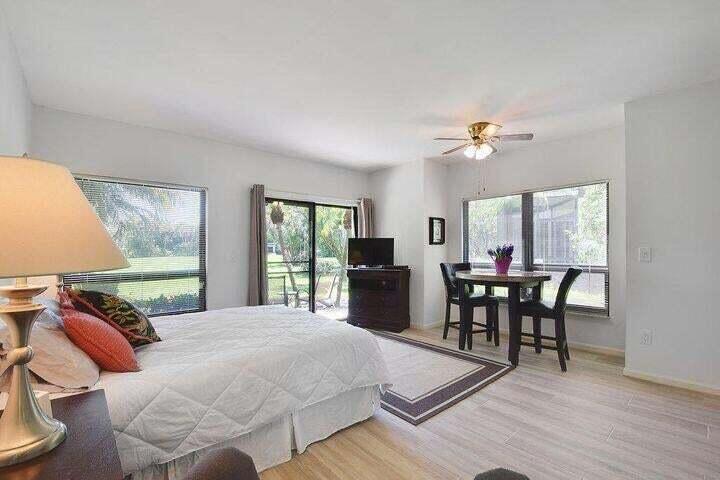13334 Polo Club Road 251, Wellington, FL 33414, Wellington - Photo 2