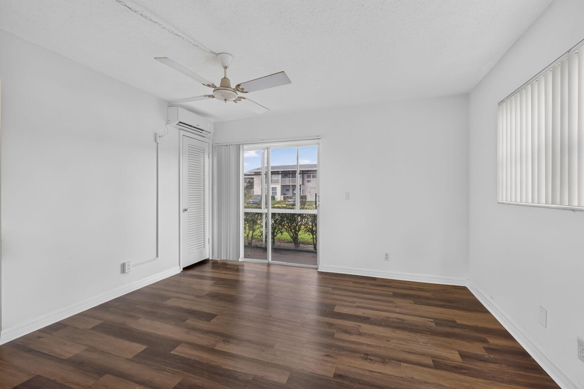 104 E EASTHAMPTON E 1, West Palm Beach, FL 33417, West Palm Beach - Photo 5