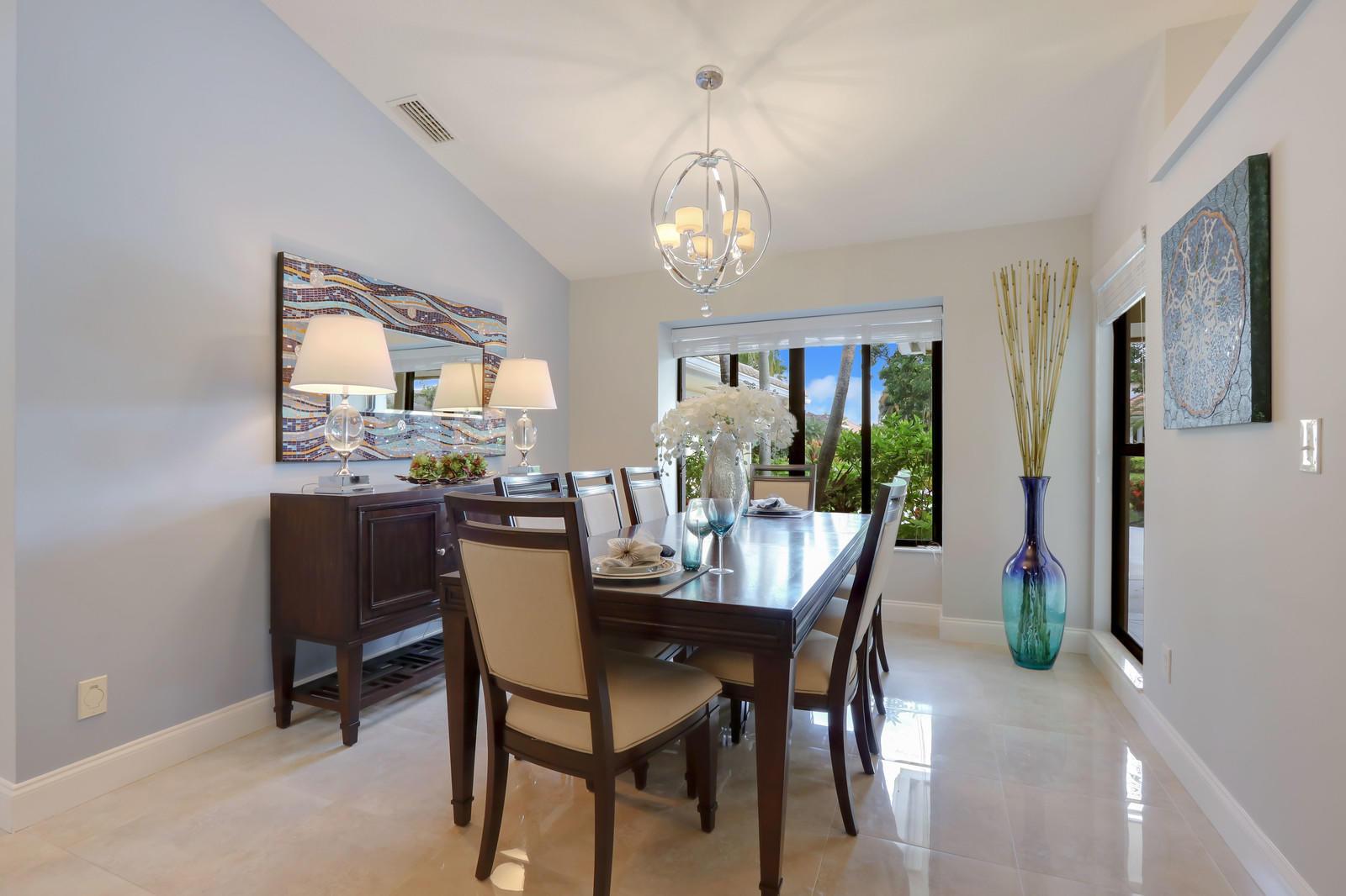 156 Thornton Drive, Palm Beach Gardens, FL 33418, Palm Beach Gardens - Photo 3