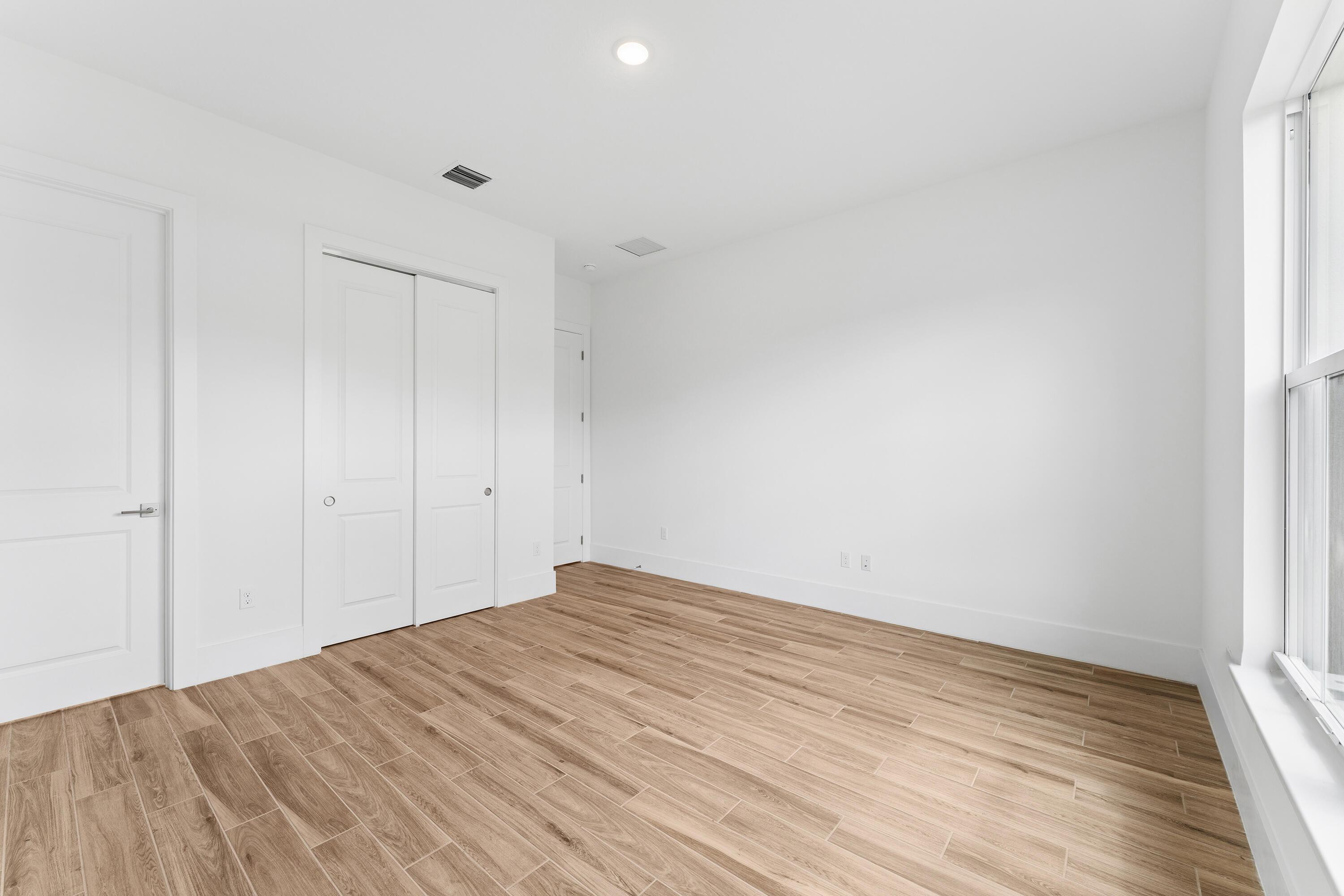 10225 NW FIELD FLOWER Trail 233, Port St. Lucie, FL 34987, Port St. Lucie - Photo 4