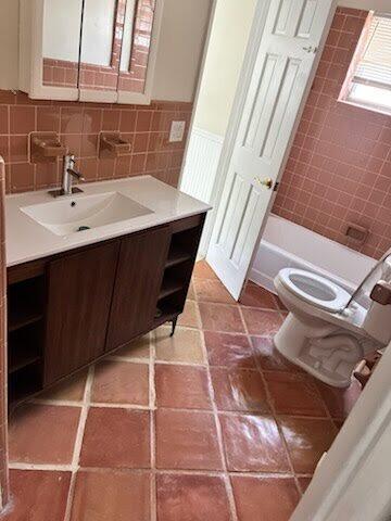 223 SE 14TH Place, Deerfield Beach, FL 33441, Deerfield Beach - Photo 3