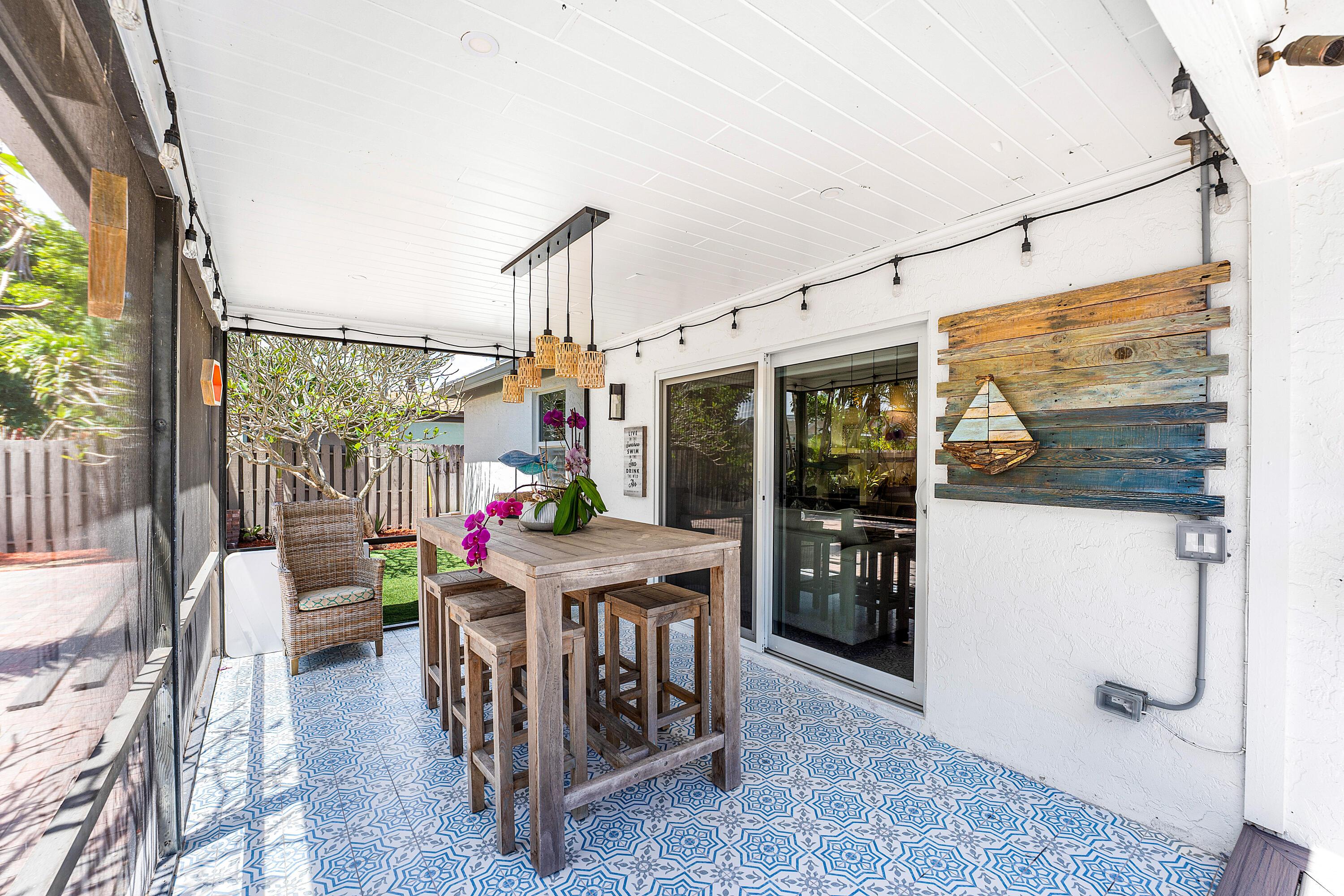140 Arrowhead Circle, Jupiter, FL 33458, Jupiter - Photo 4