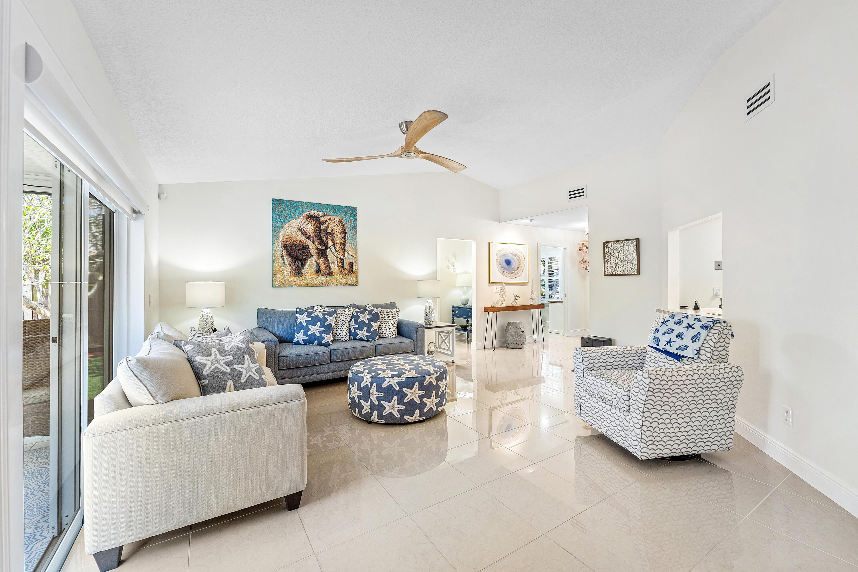 140 Arrowhead Circle, Jupiter, FL 33458, Jupiter - Photo 2