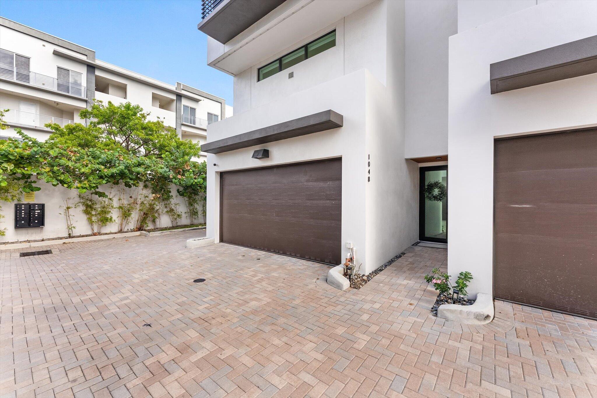 1048 N Victoria Park Road, Fort Lauderdale, FL 33304, Fort Lauderdale - Photo 4