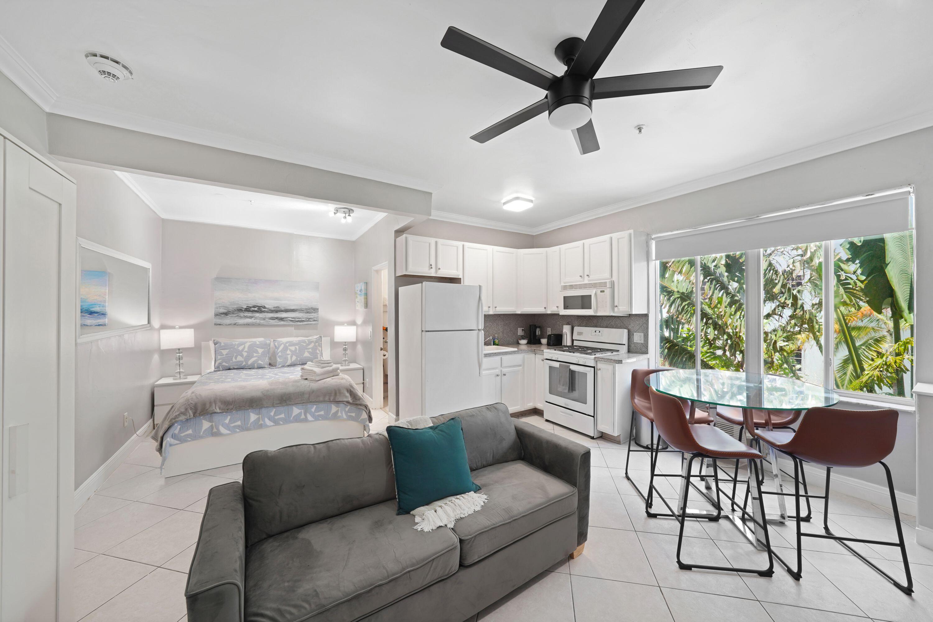 3710 Collins Avenue N-304, Miami Beach, FL 33140, Miami Beach - Photo 2
