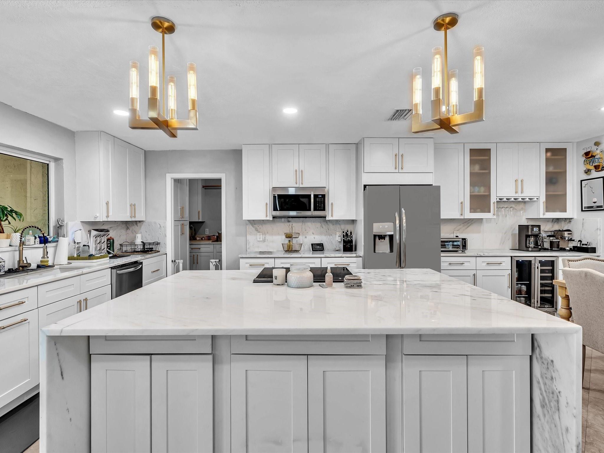 905 SE 13TH Court, Deerfield Beach, FL 33441, Deerfield Beach