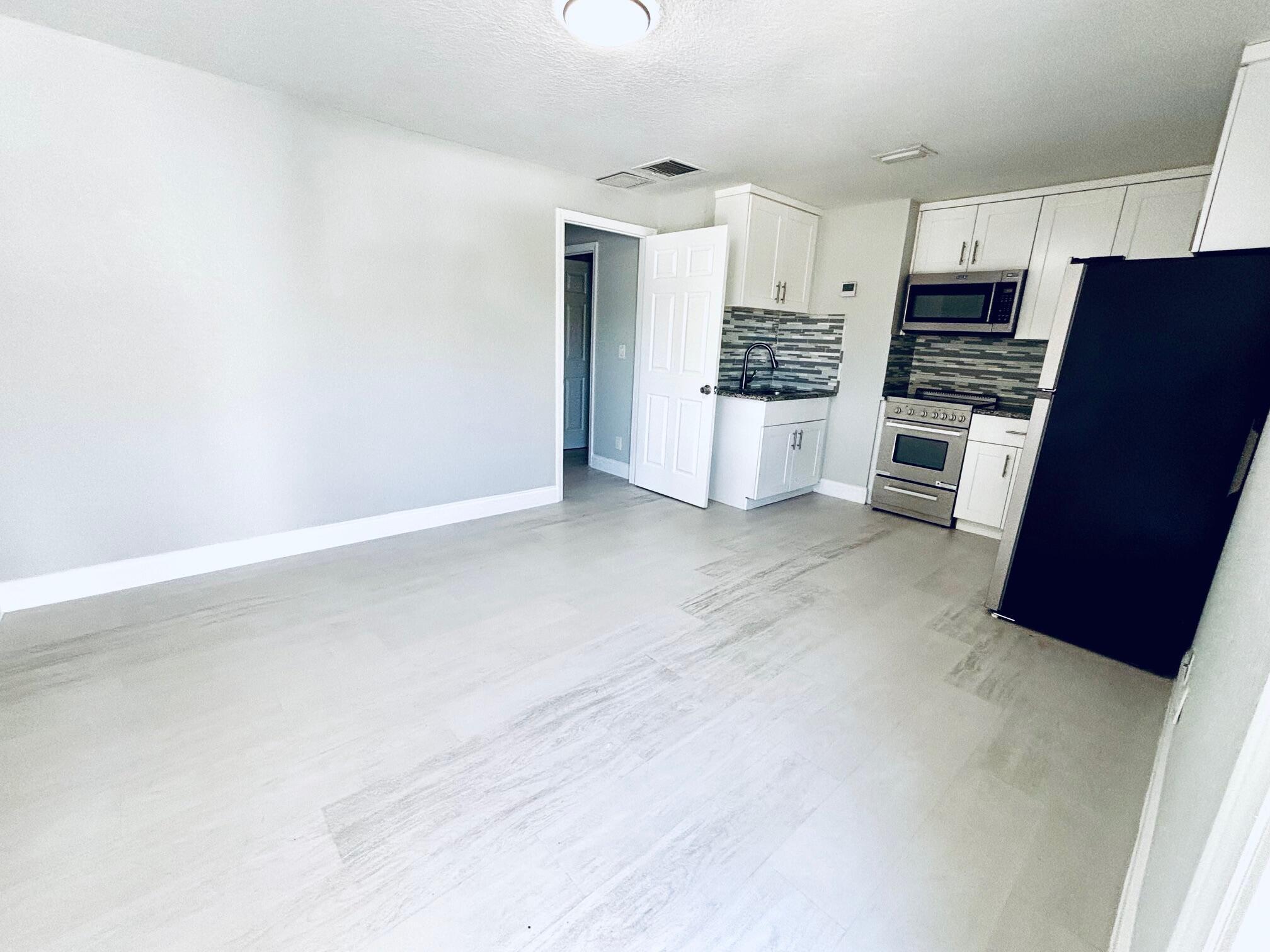 2725 Prairie Lane, Palm Springs, FL 33406, Palm Springs