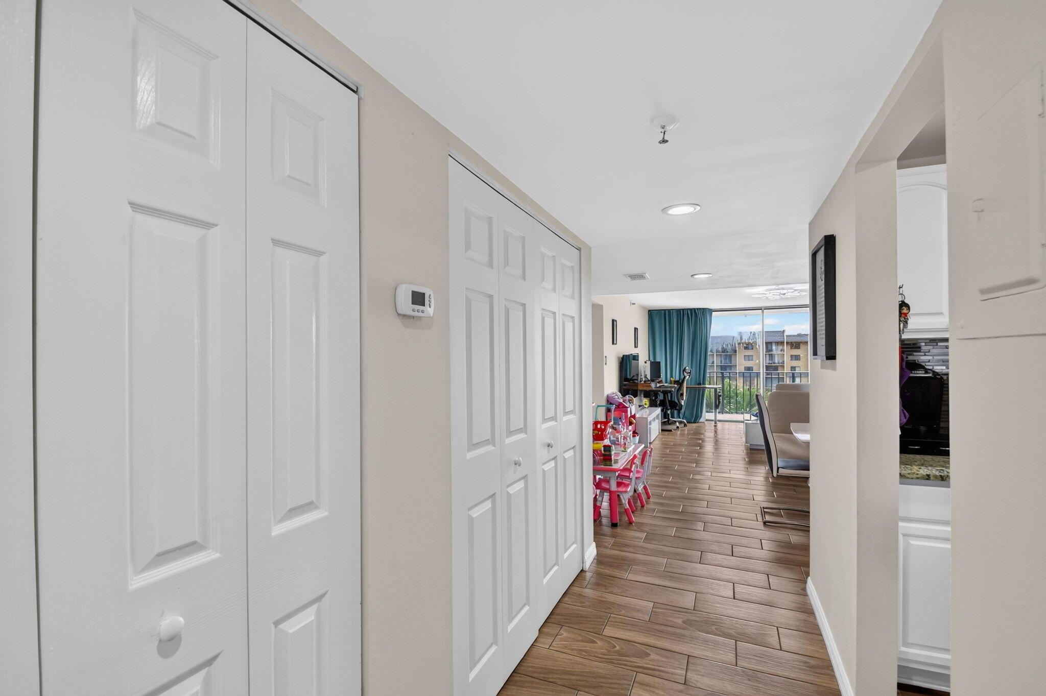 2786 TENNIS CLUB Drive 407, West Palm Beach, FL 33417, West Palm Beach - Photo 3