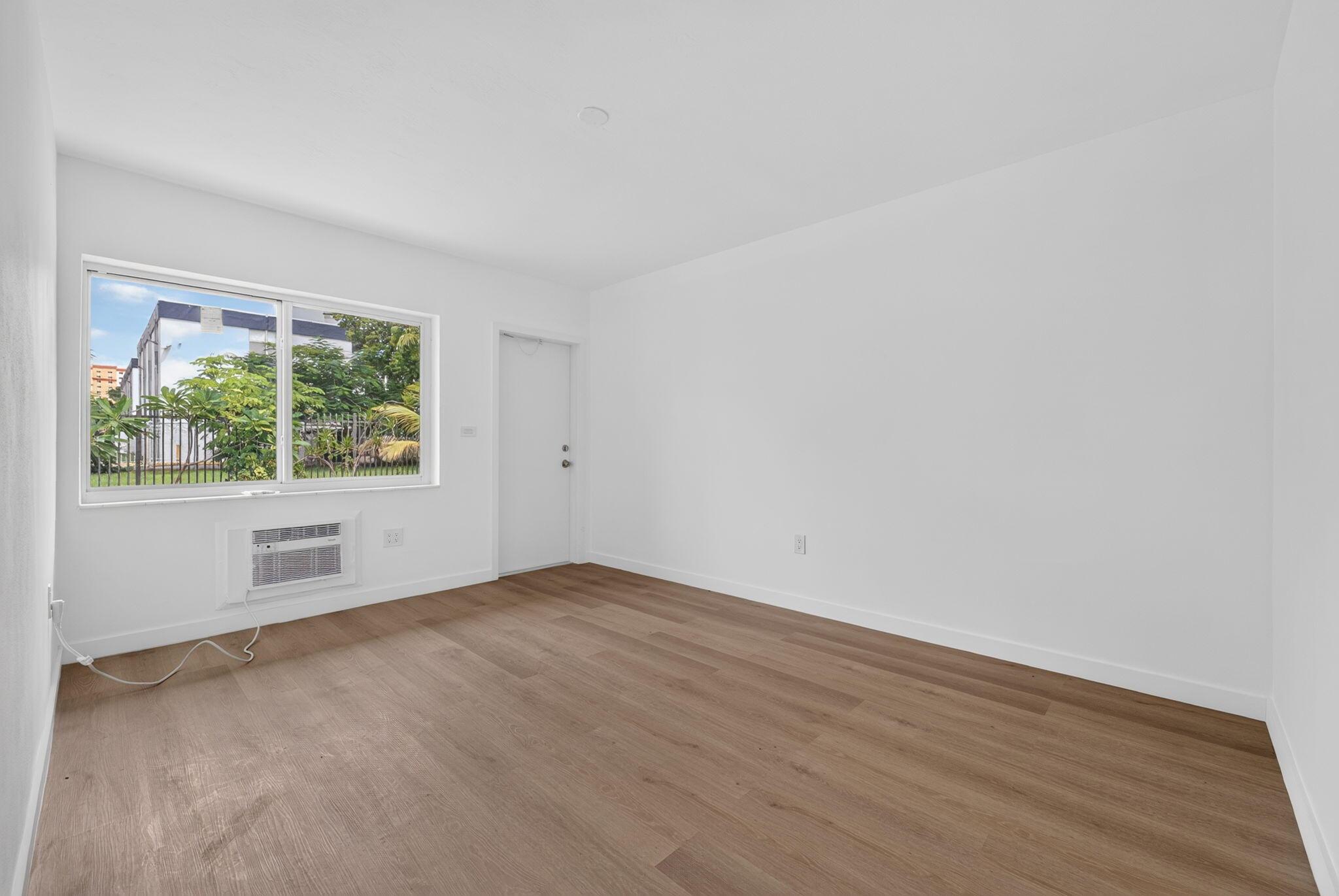 60 NW 79TH Street 19, Miami, FL 33150, Miami - Photo 2