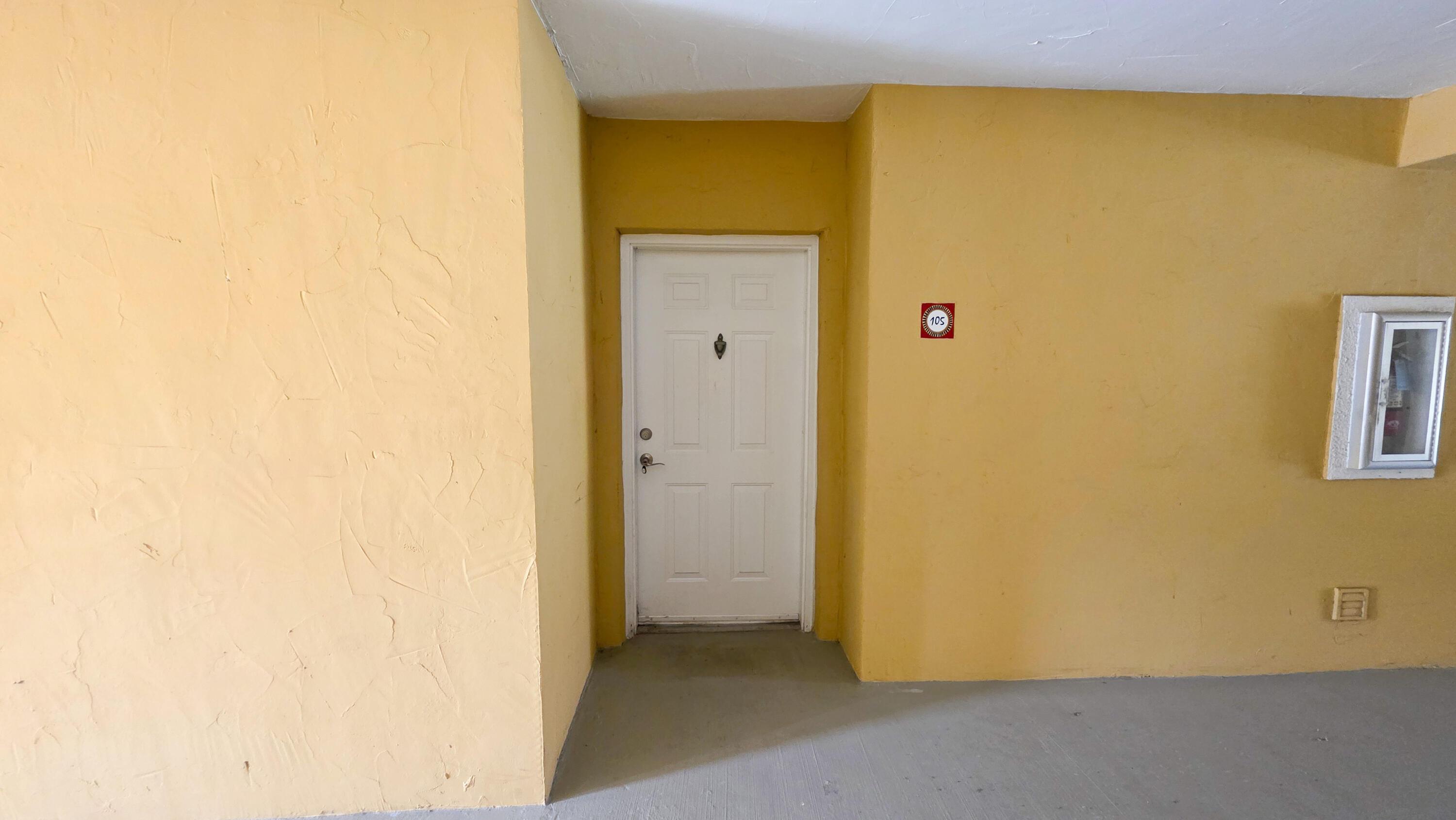 5090 FAIRWAYS Circle H105, Vero Beach, FL 32967, Vero Beach - Photo 3
