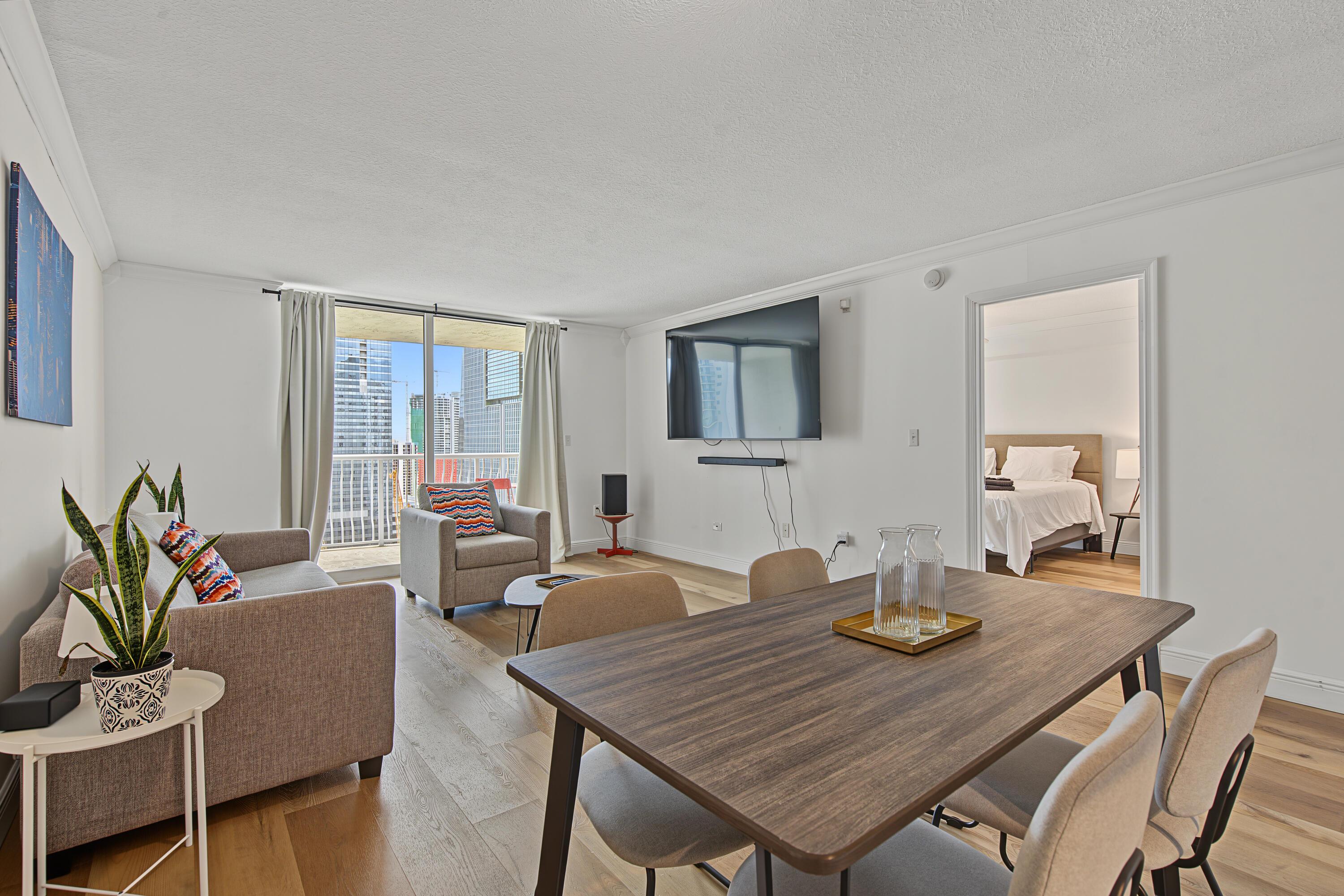 1200 BRICKELL BAY Drive 3419, Miami, FL 33131, Miami - Photo 2