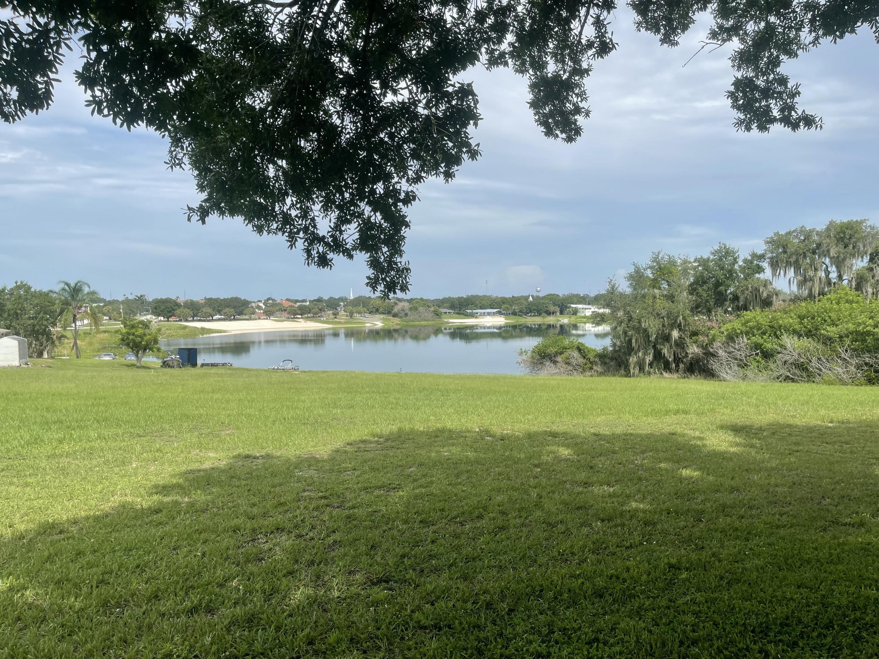 15 A MIRACLE Avenue, Avon Park, FL 33825, Avon Park - Photo 5
