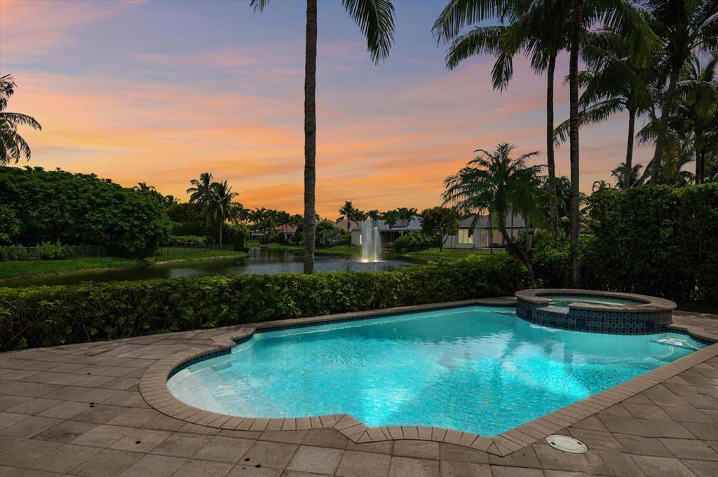 10821 Blue Palm Street, Plantation, FL 33324, Plantation - Photo 2