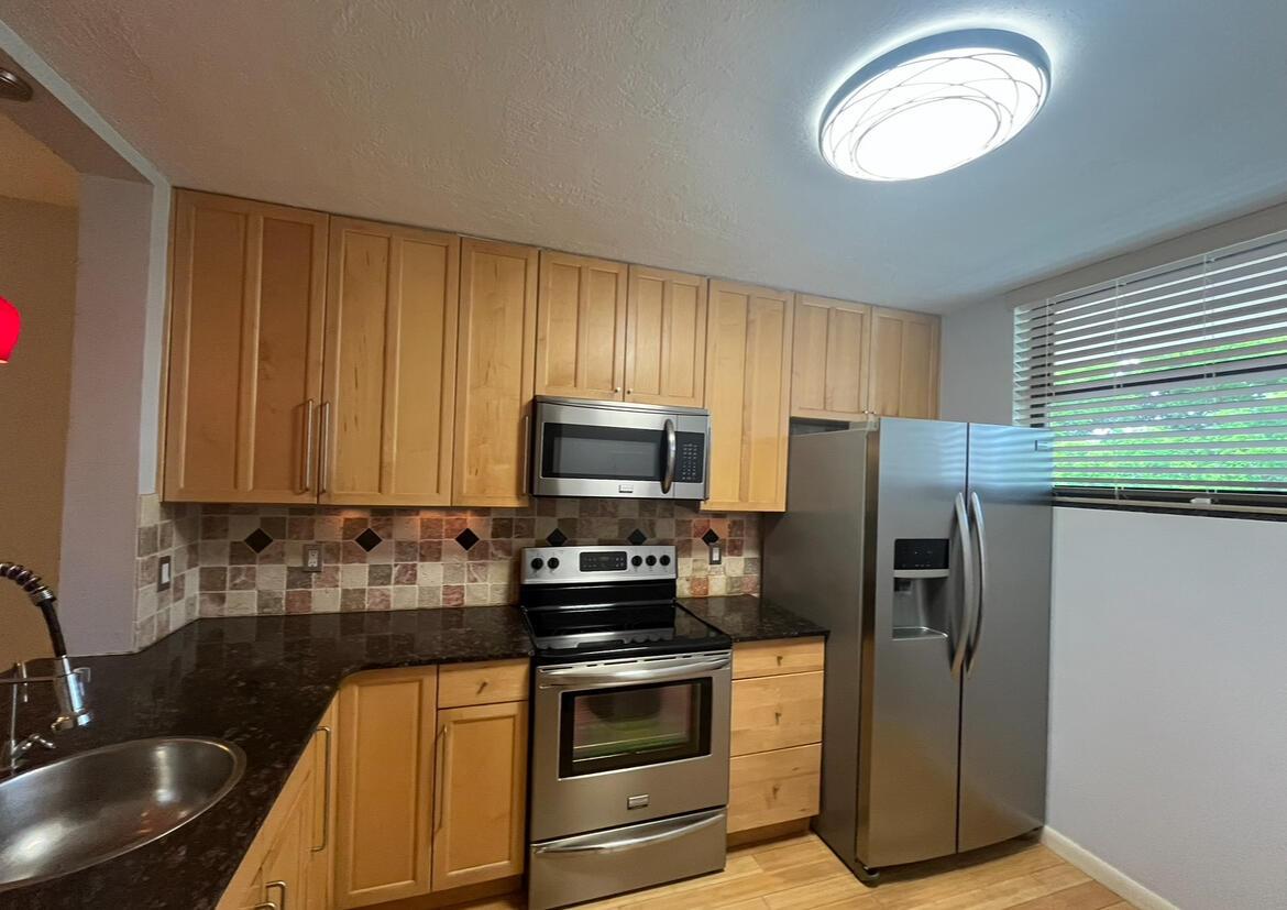 114 LAKE EMERALD Drive 401, Oakland Park, FL 33309, Oakland Park - Photo 4