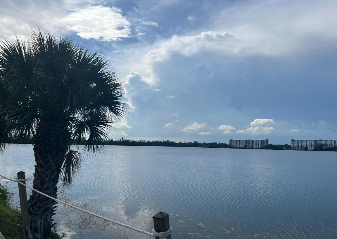 114 LAKE EMERALD Drive 401, Oakland Park, FL 33309, Oakland Park - Photo 3