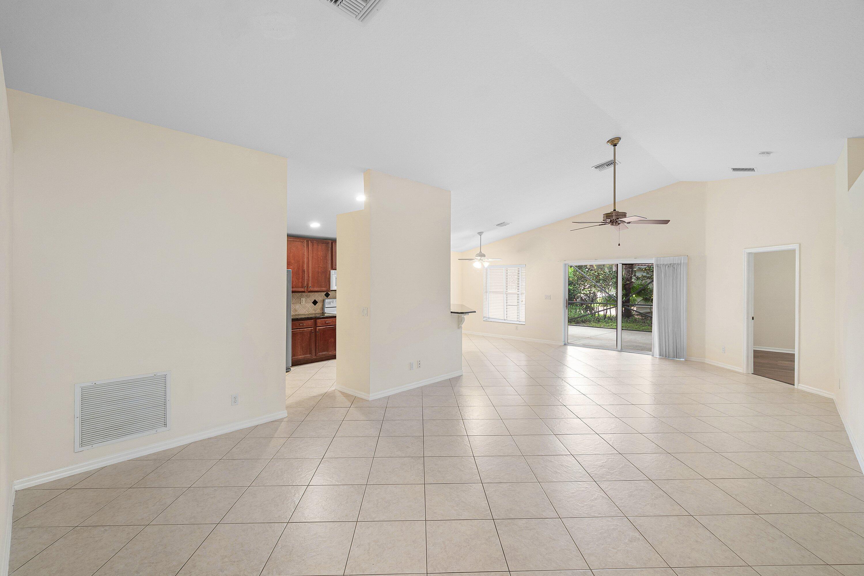 12024 Roma Road, Boynton Beach, FL 33437, Boynton Beach - Photo 5
