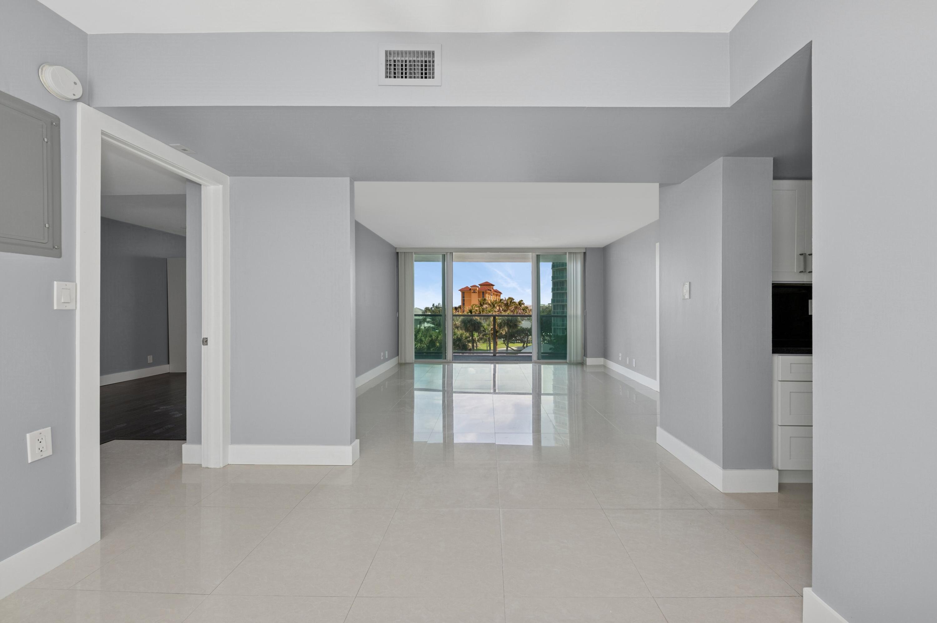 333 NE 21ST Avenue 520, Deerfield Beach, FL 33441, Deerfield Beach - Photo 5