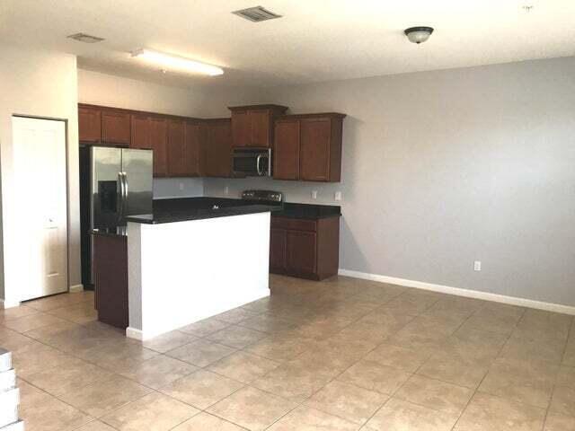 219 SW 7th Street, Pompano Beach, FL 33060, Pompano Beach - Photo 3