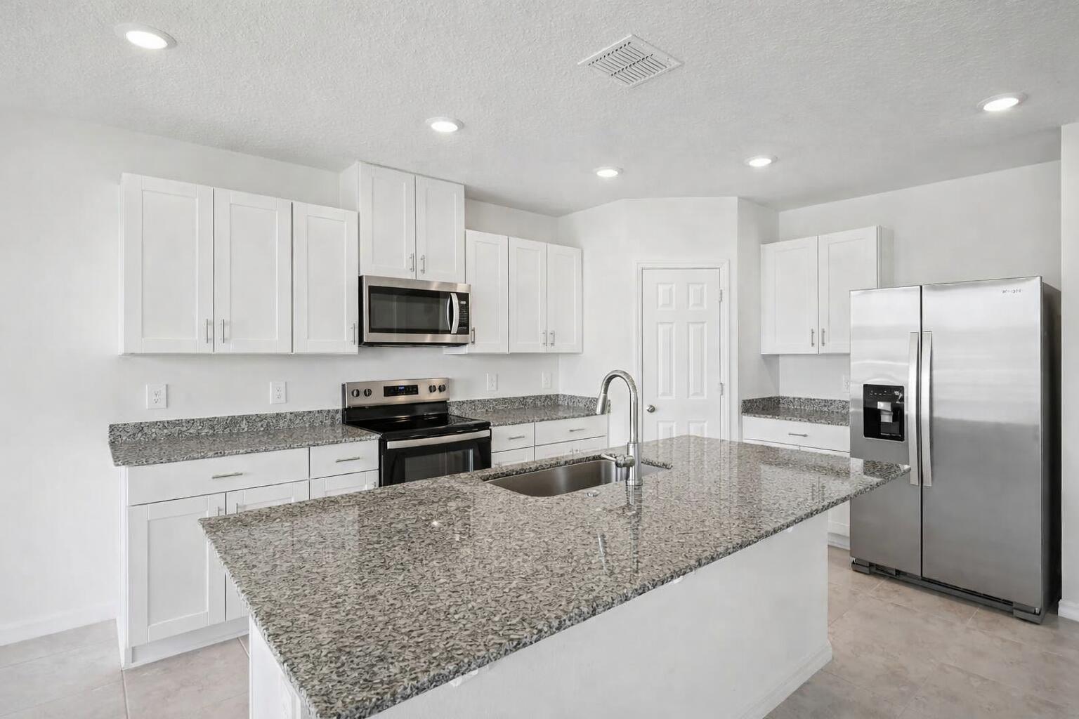 3824 GIORGIO Drive, Winter Haven, FL 33884, Winter Haven