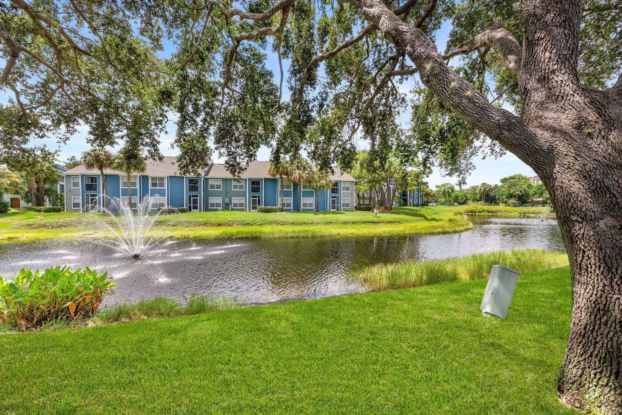 4551 DISCOVERY Lane 11, West Palm Beach, FL 33417, West Palm Beach - Photo 2