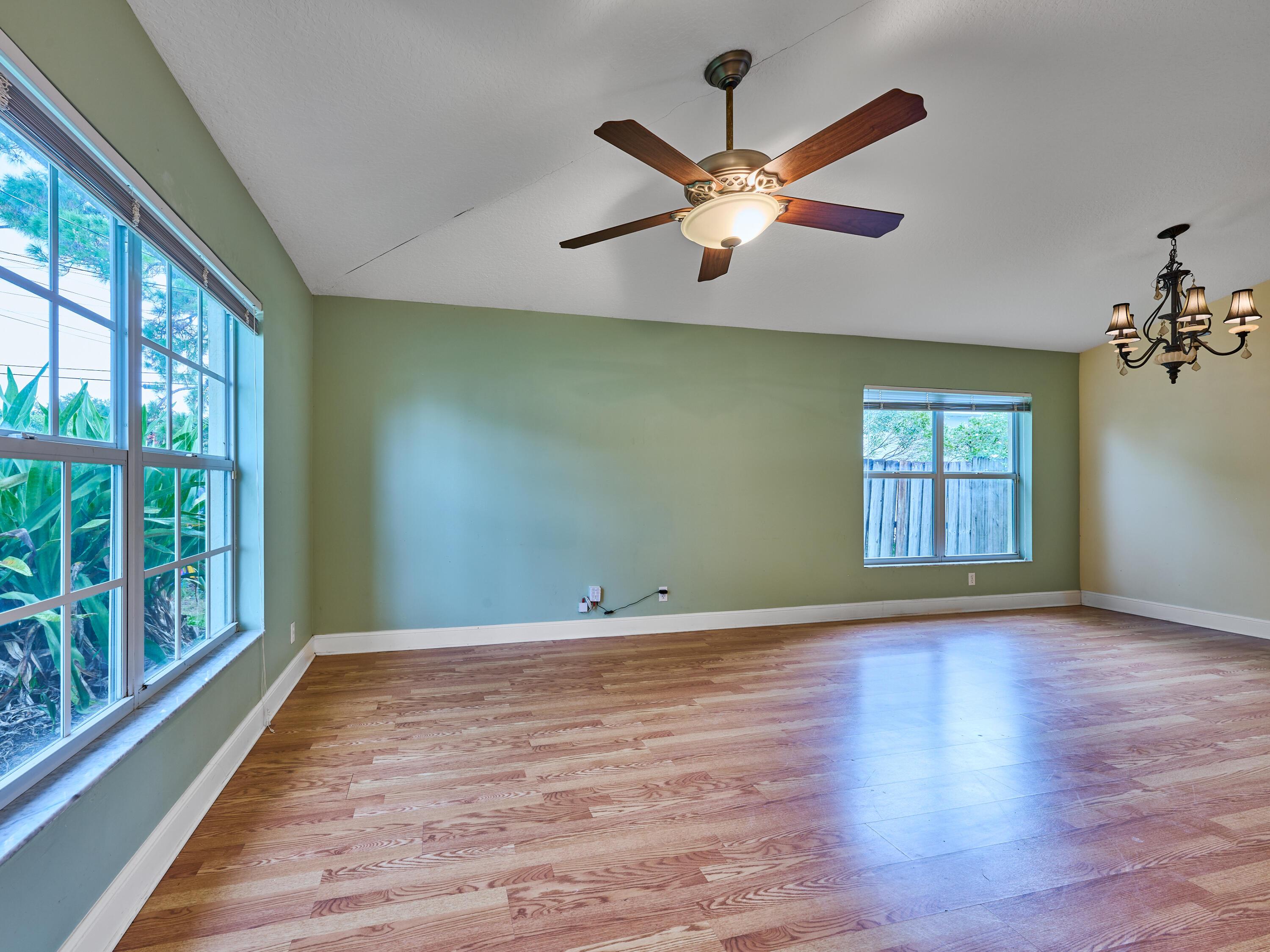 6022 LAUDERDALE Street, Jupiter, FL 33458, Jupiter - Photo 4
