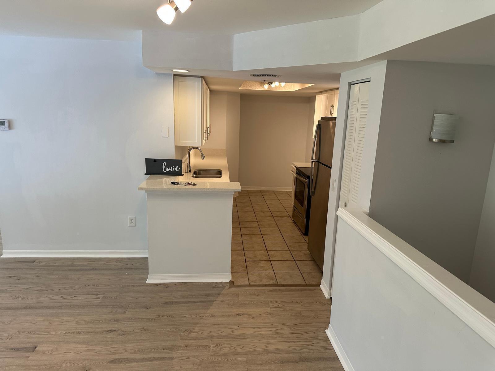 4179 N HAVERHILL Road 609, West Palm Beach, FL 33417, West Palm Beach - Photo 2